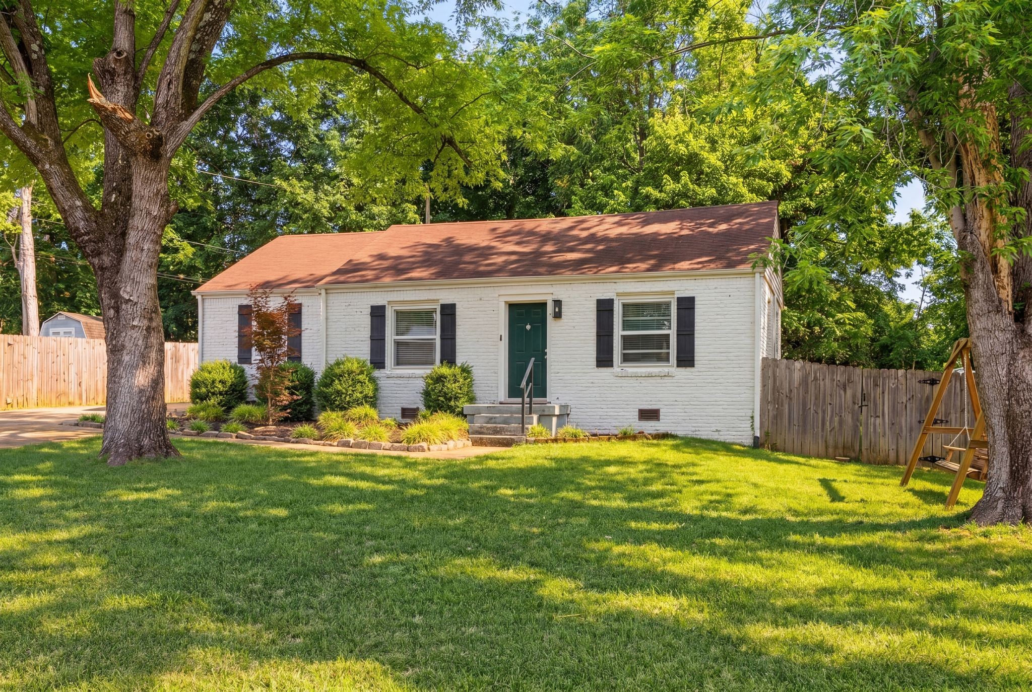 2809 Surrey Rd, Nashville, TN 37214