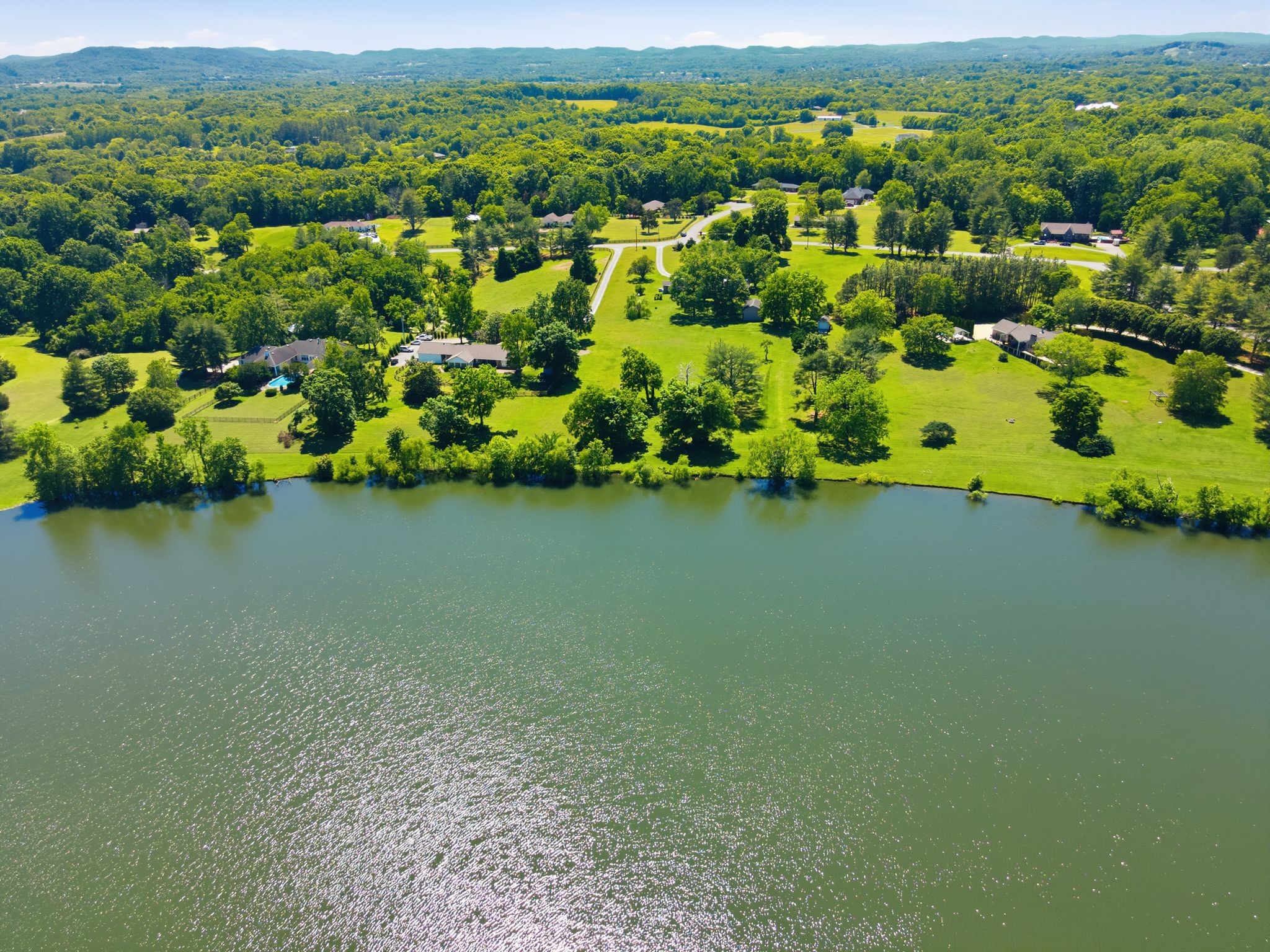 1020 Bunker Hill Dr, Arrington, TN 37014