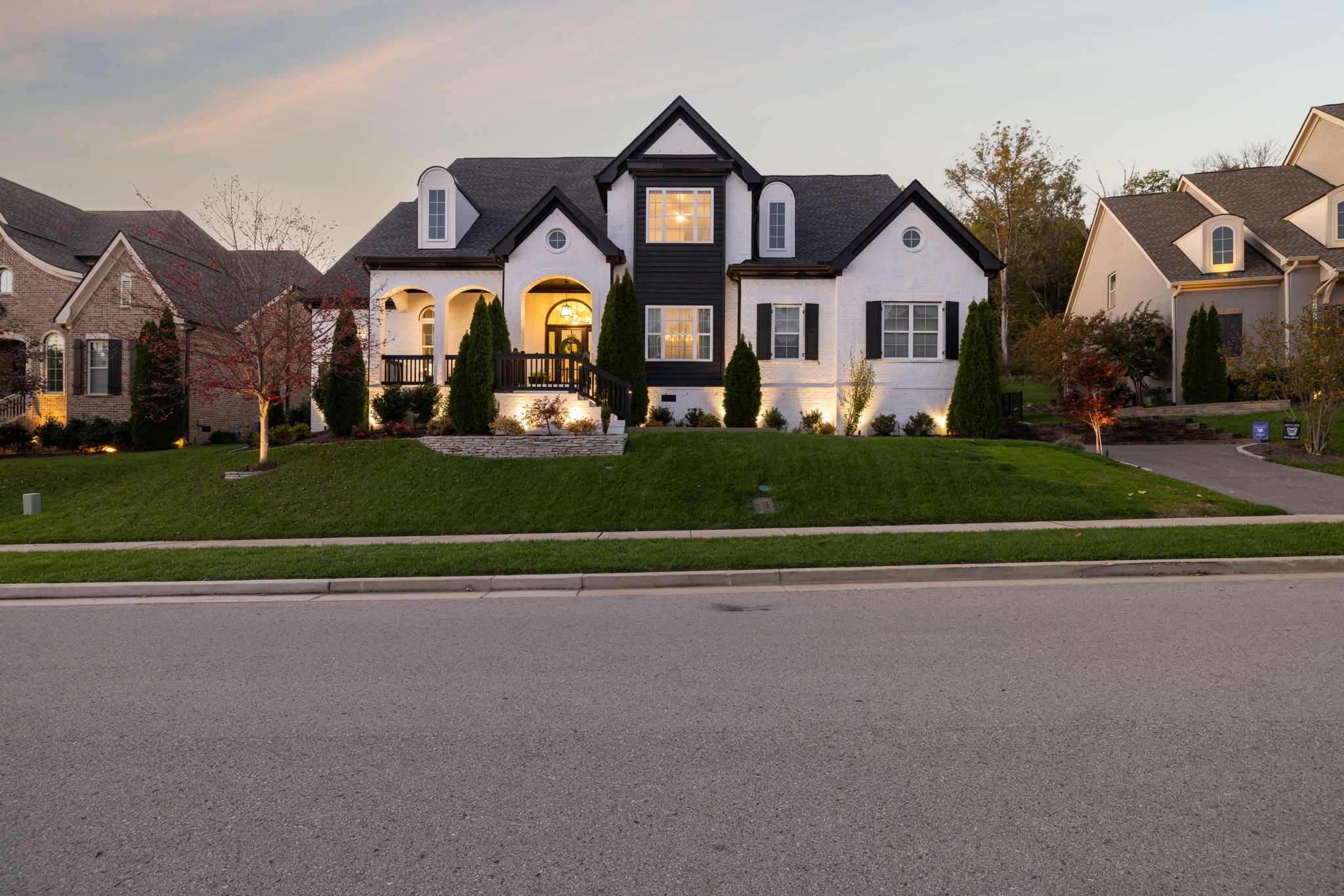 2420 Los Olivos Ct, Franklin, TN 37069