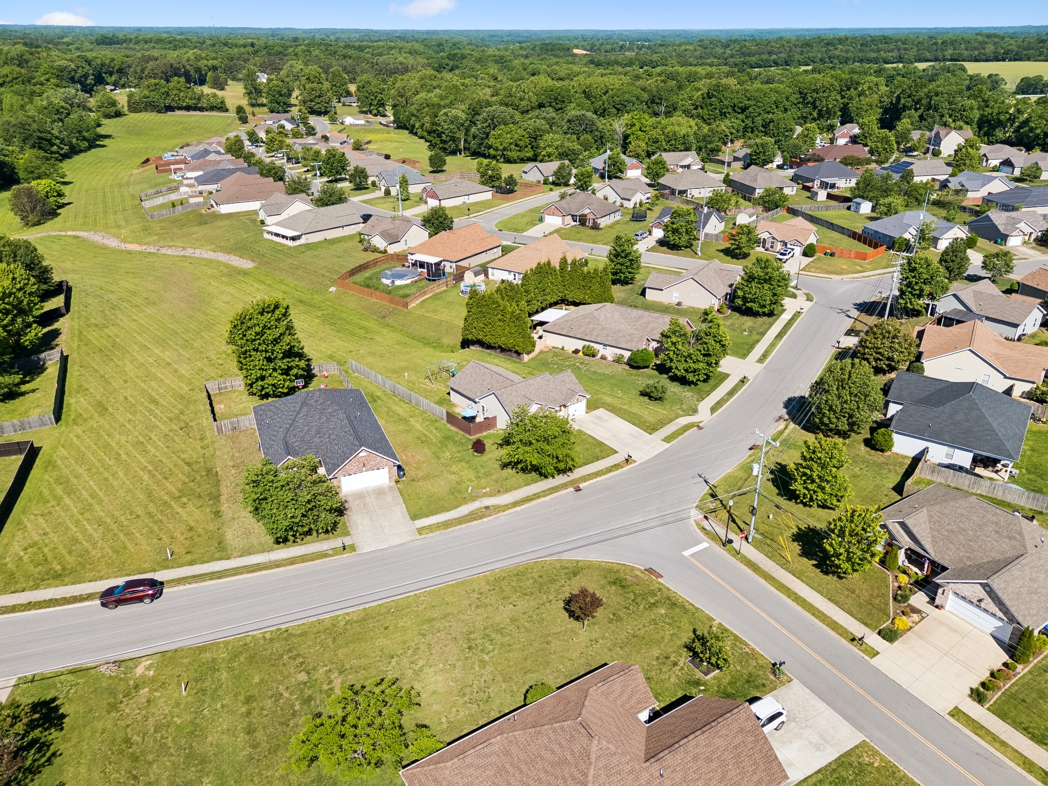 813 Magnolia Blvd, White House, TN 37188