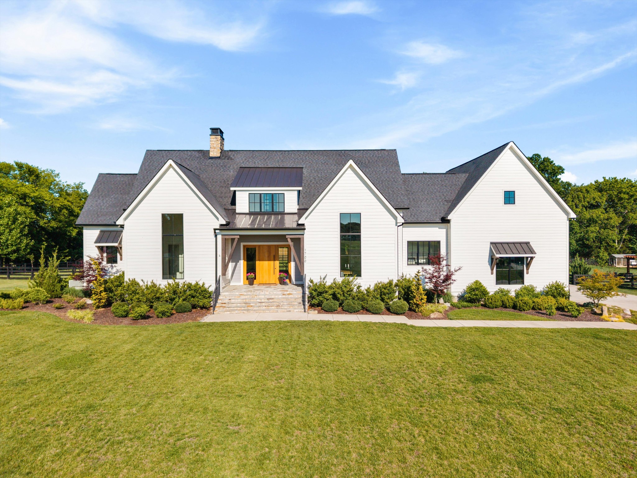 1700 Swansons Ridge Dr, Franklin, TN 37064