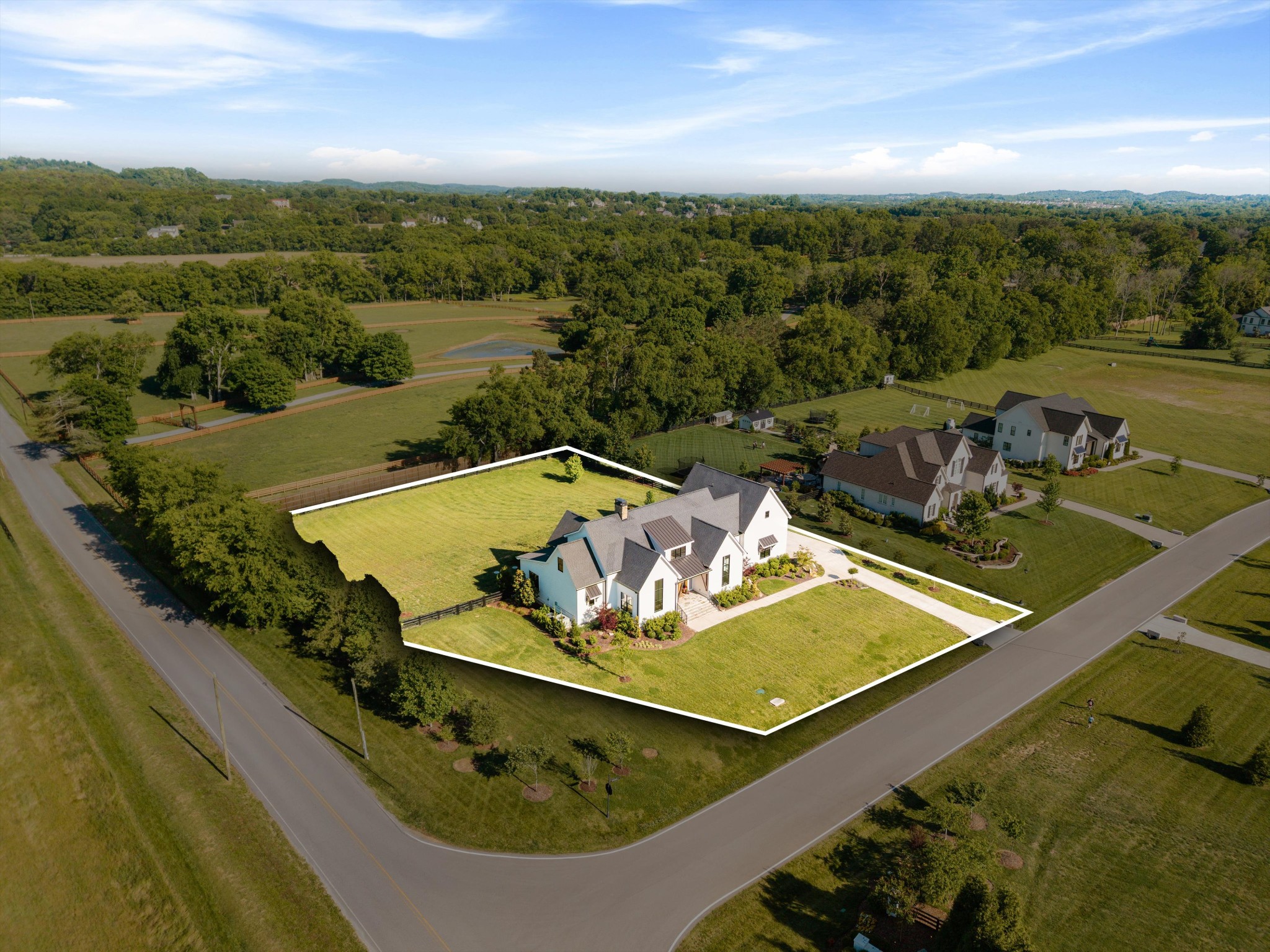 1700 Swansons Ridge Dr, Franklin, TN 37064