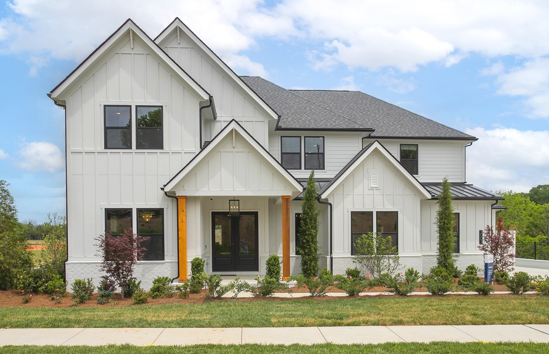 2017 Arbor Park Ln, Nolensville, TN 37135