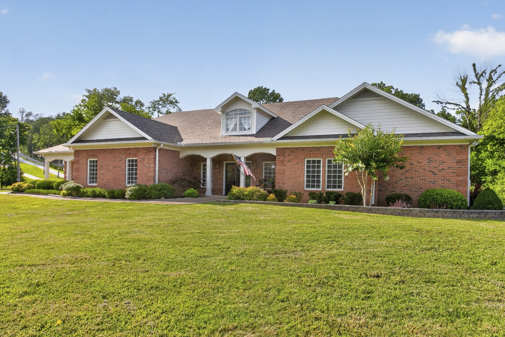 1030 Parsons Way, Hendersonville, TN 37075
