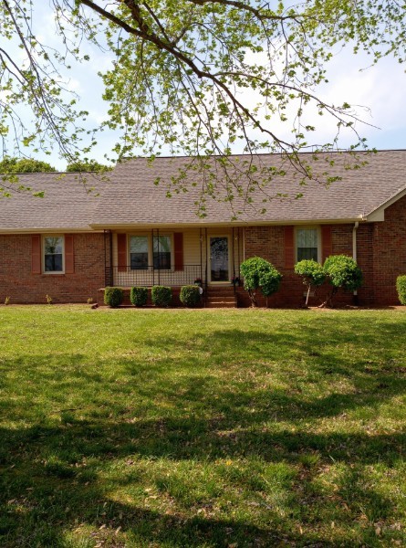 3168 Maxey Rd, Cedar Hill, TN 37032