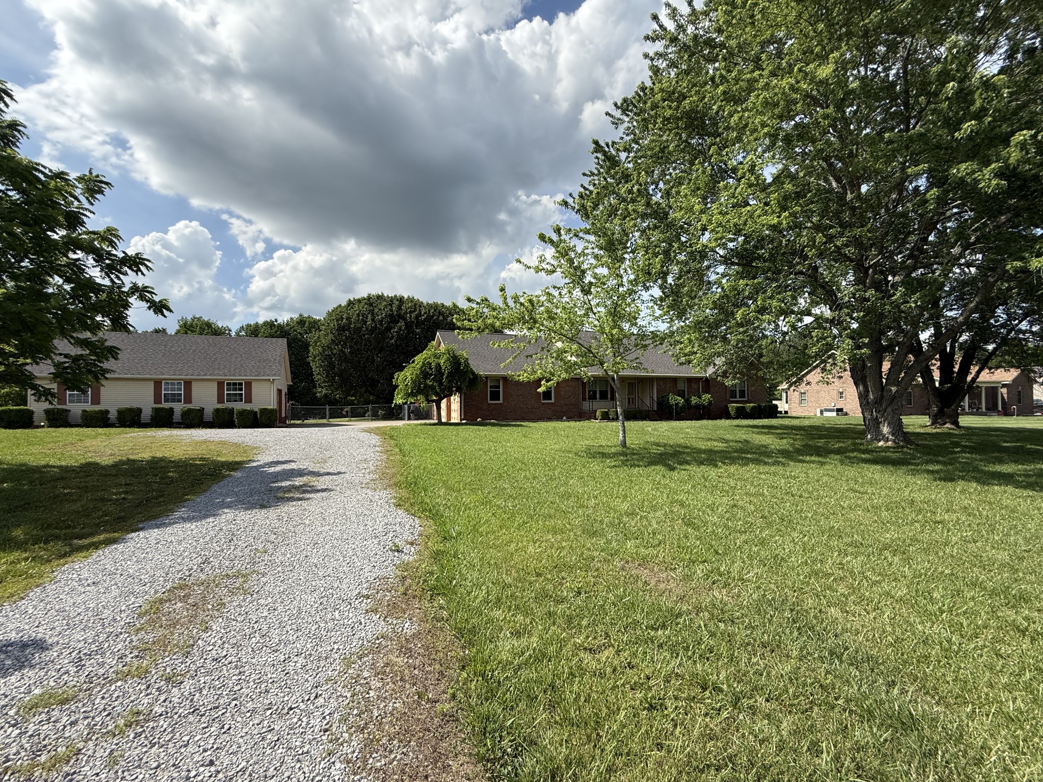 3168 Maxey Rd, Cedar Hill, TN 37032