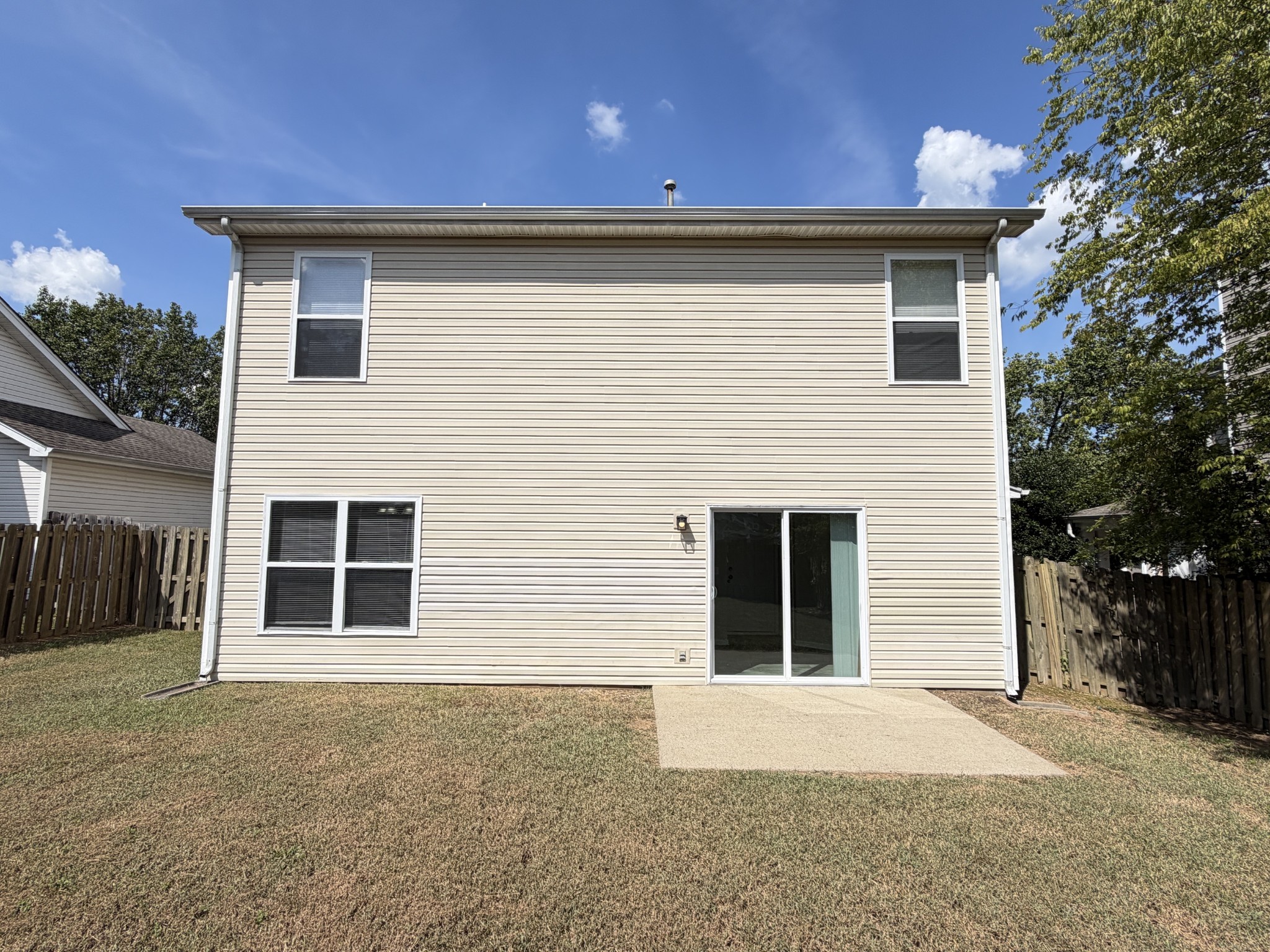 2212 Crescent Valley Ln, Hermitage, TN 37076
