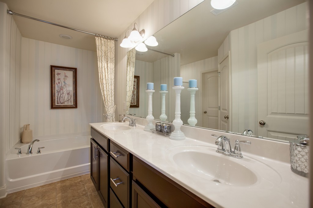 2005 Bungalow Dr, Thompsons Station, TN 37179