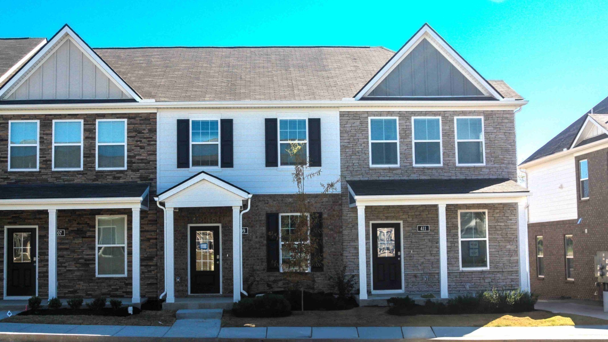 729 Ashbrook Dr, Lebanon, TN 37087