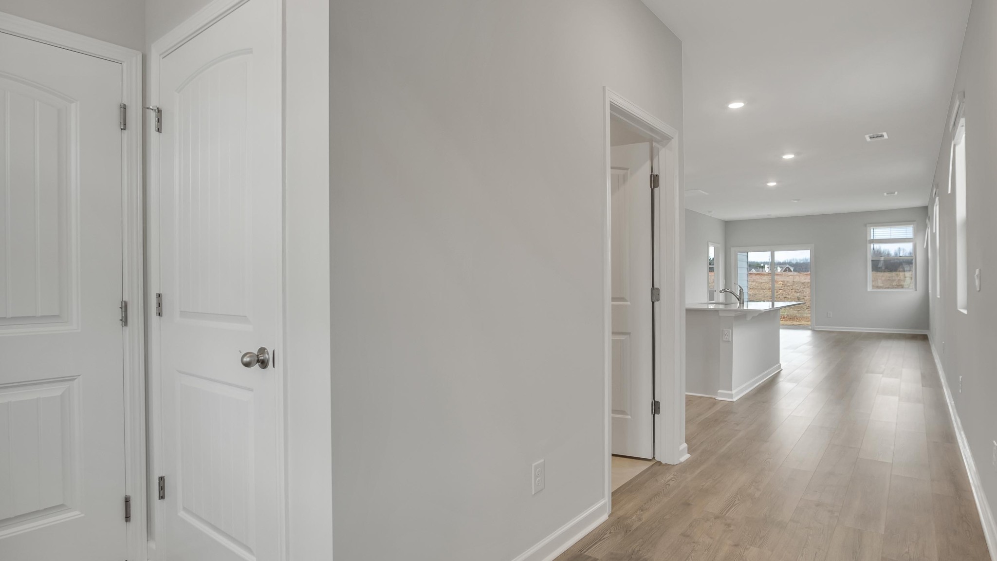 6675 Japonica Ln, White House, TN 37188