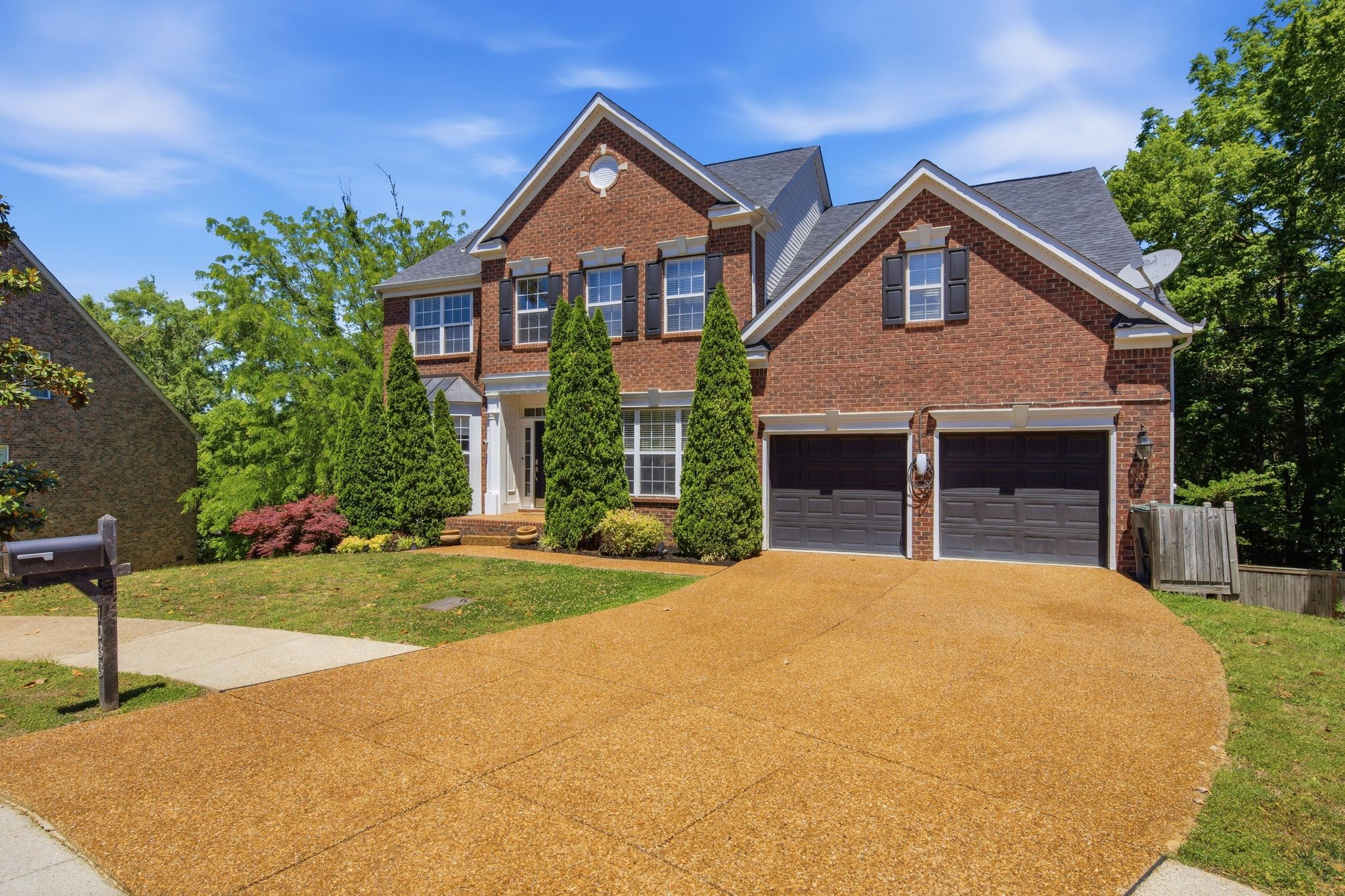1033 Stone Ridge Dr, Nashville, TN 37211