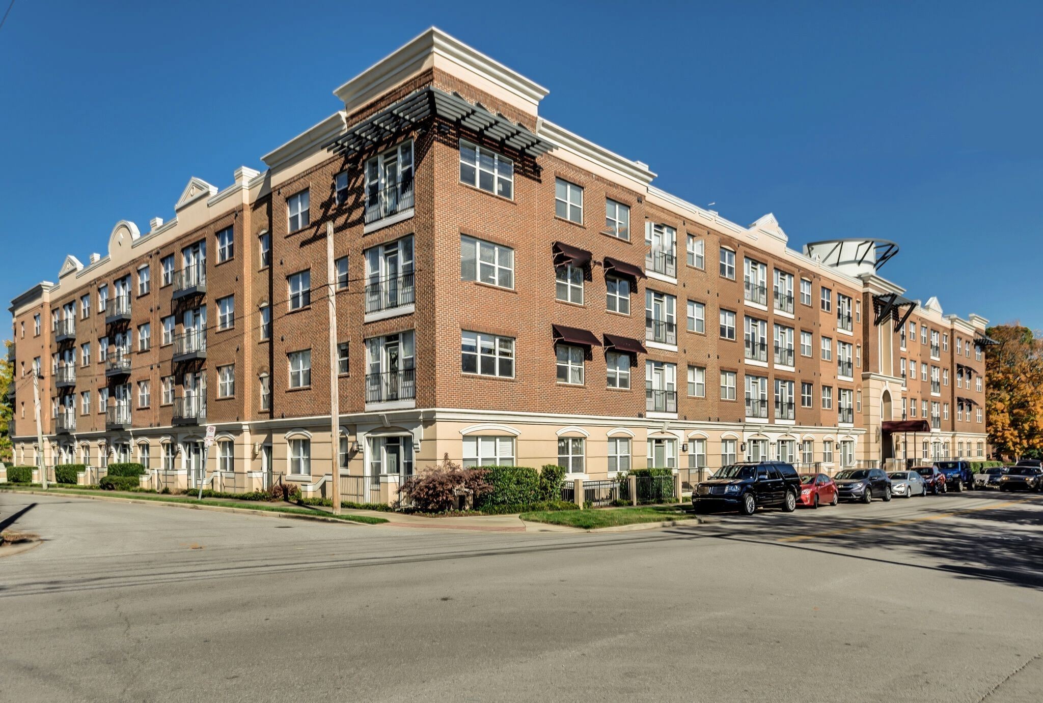 3000 Vanderbilt Pl #423, Nashville, TN 37212