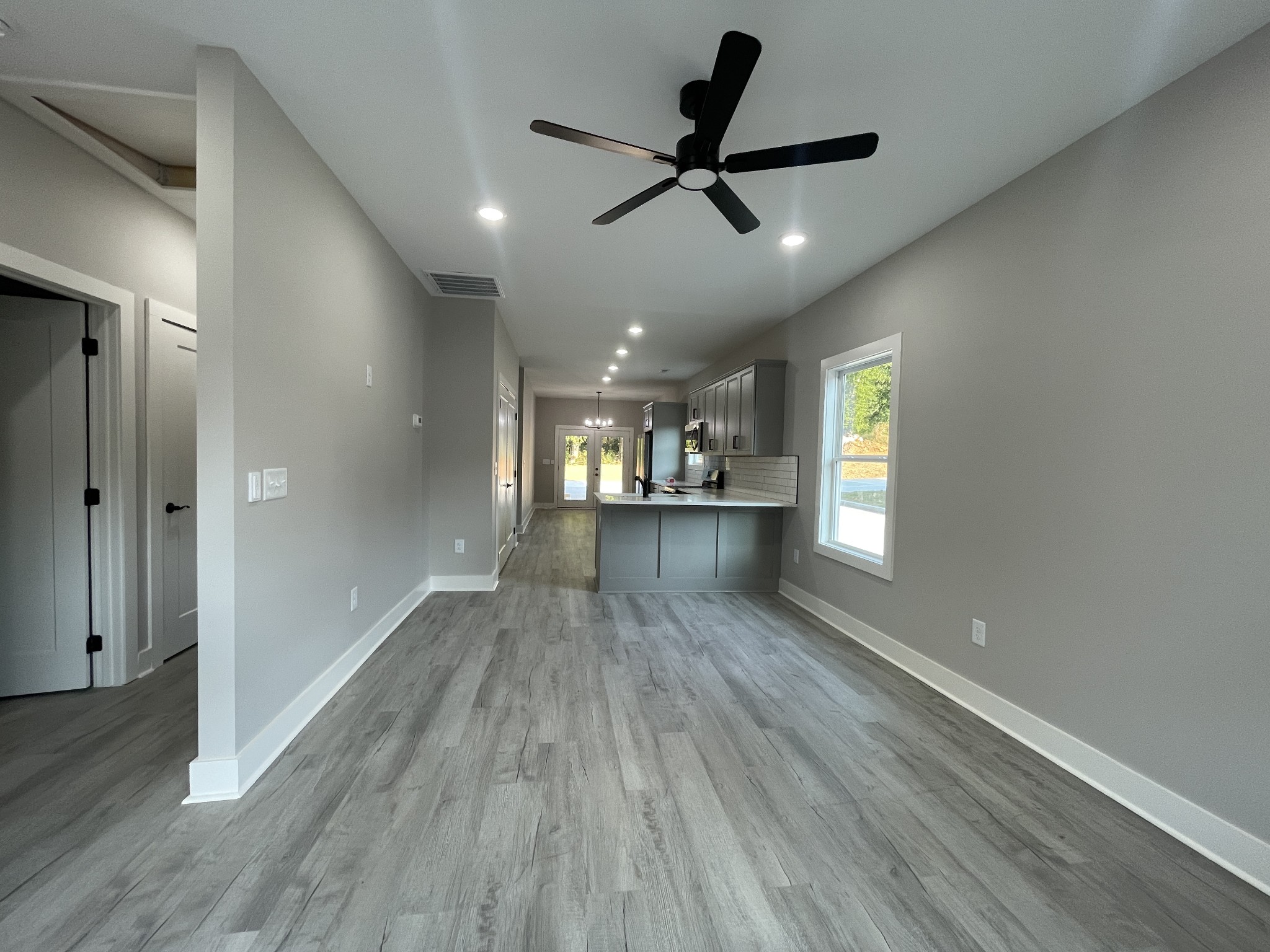 1203 East End St #A, Columbia, TN 38401
