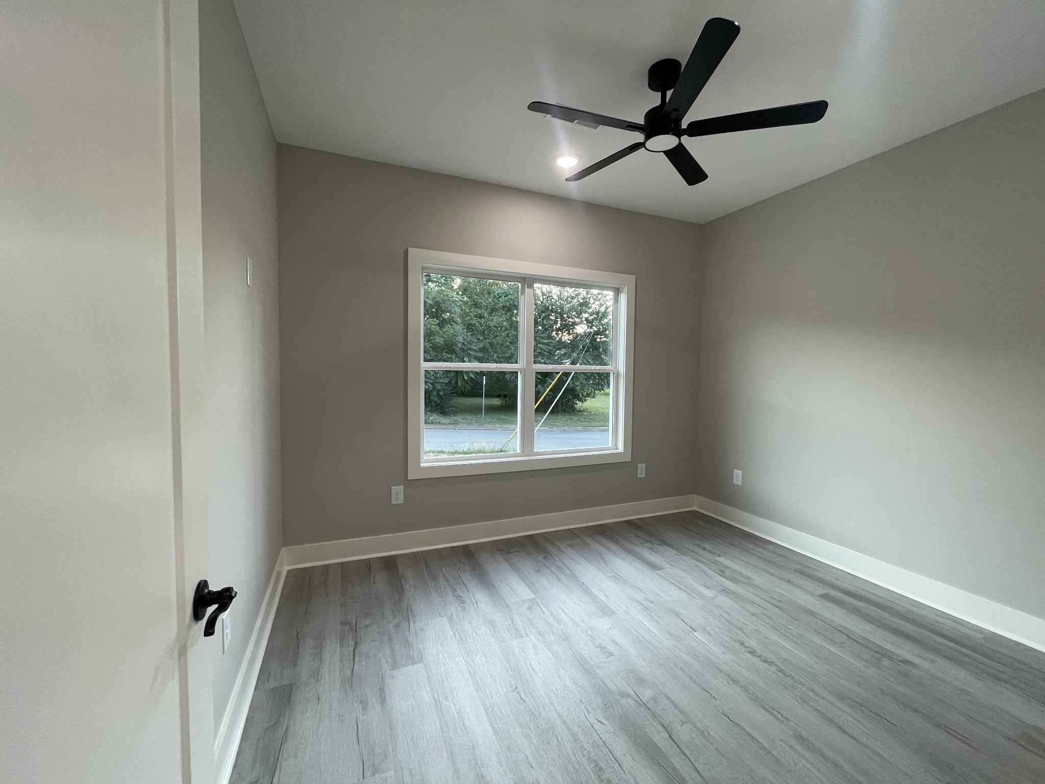 1203 East End St #A, Columbia, TN 38401