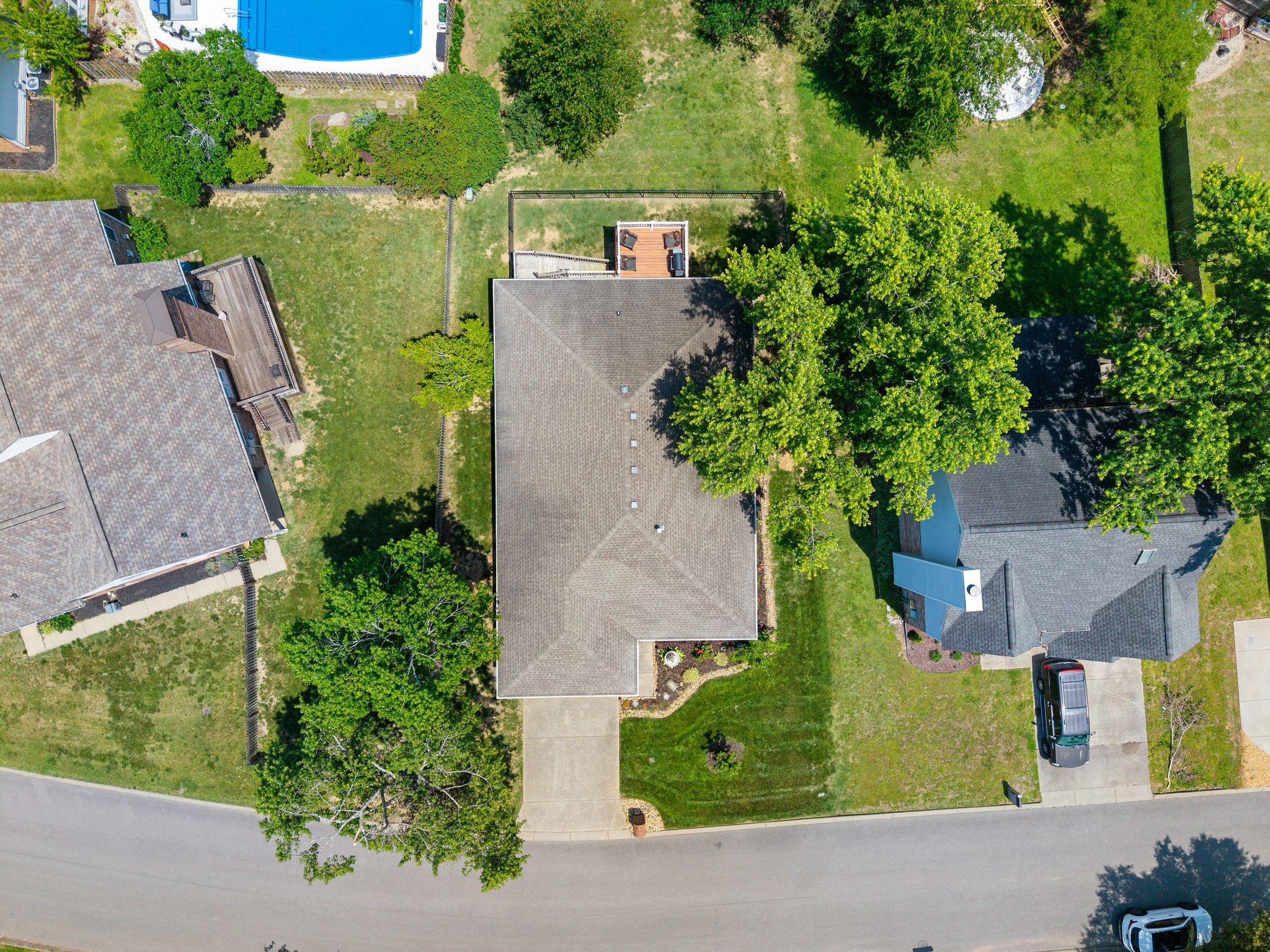 205 Waterview Dr, Hendersonville, TN 37075