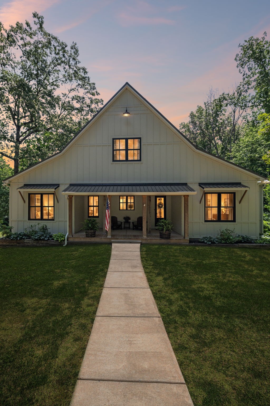 7111 Dogwood Ln, Cross Plains, TN 37049