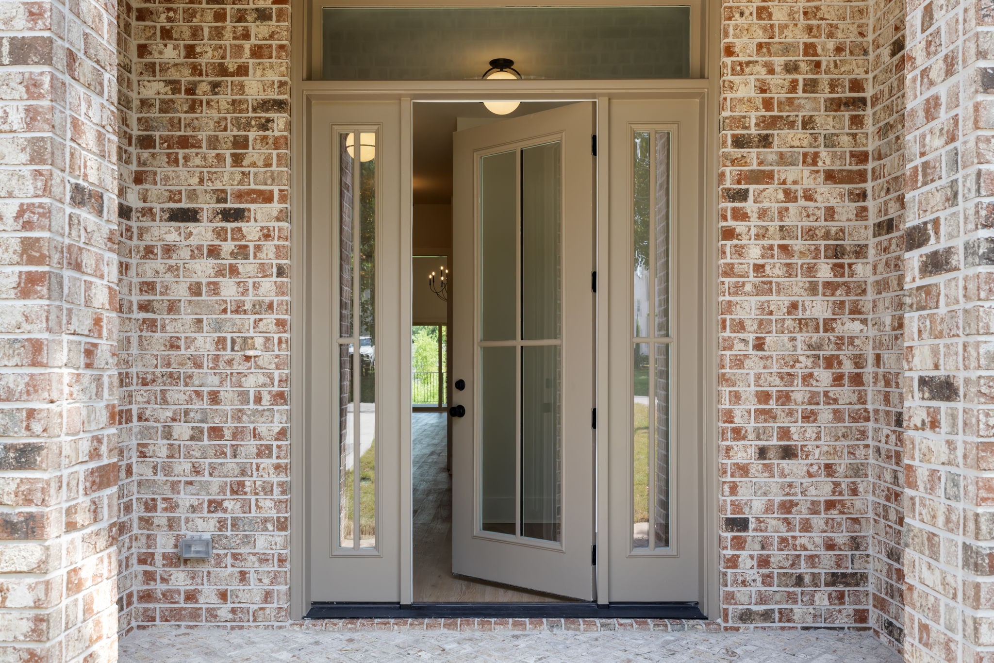 1200 Clifton Ln, Nashville, TN 37215