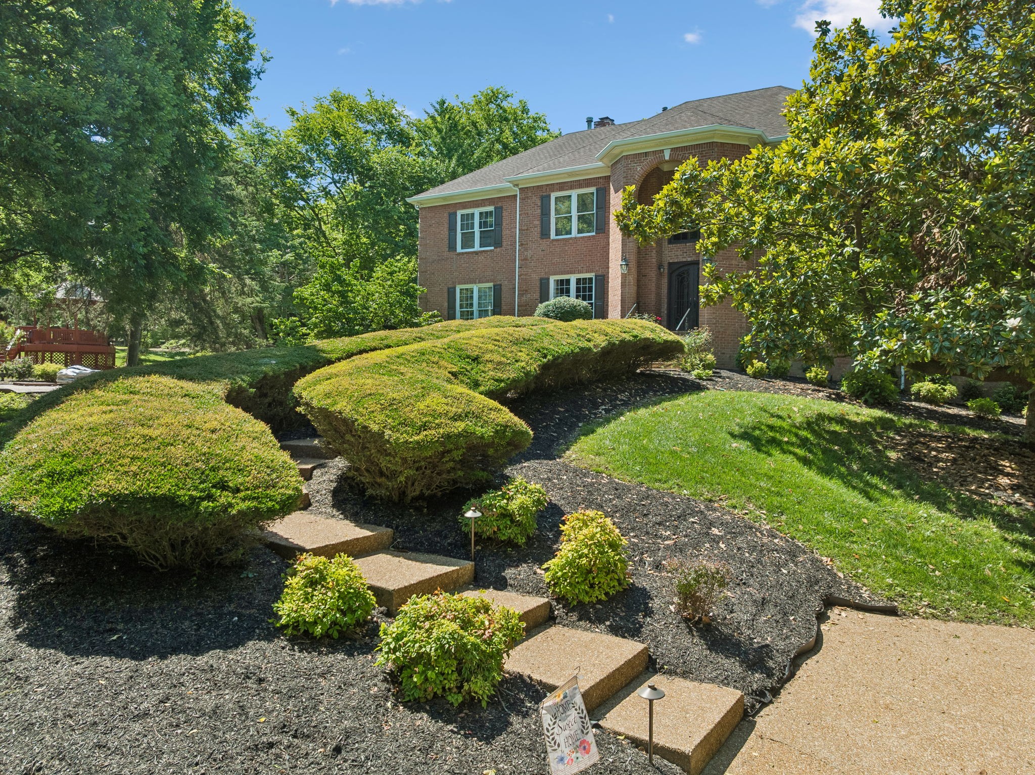 9111 Brentmeade Blvd, Brentwood, TN 37027