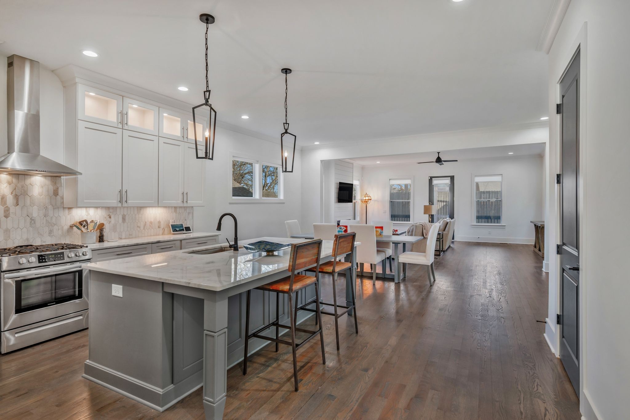 514 Achievement Dr, Nashville, TN 37209