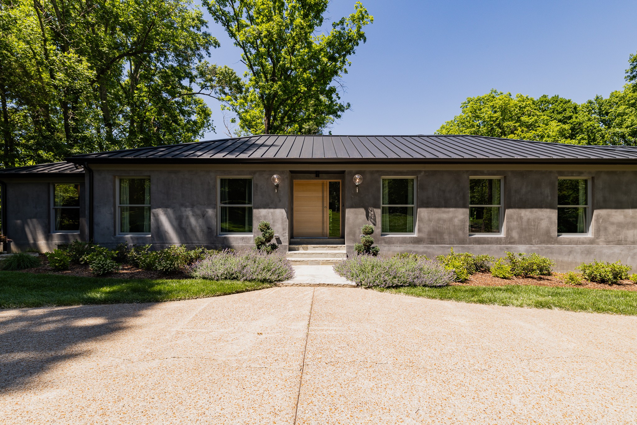 6003 Sherwood Dr, Nashville, TN 37215