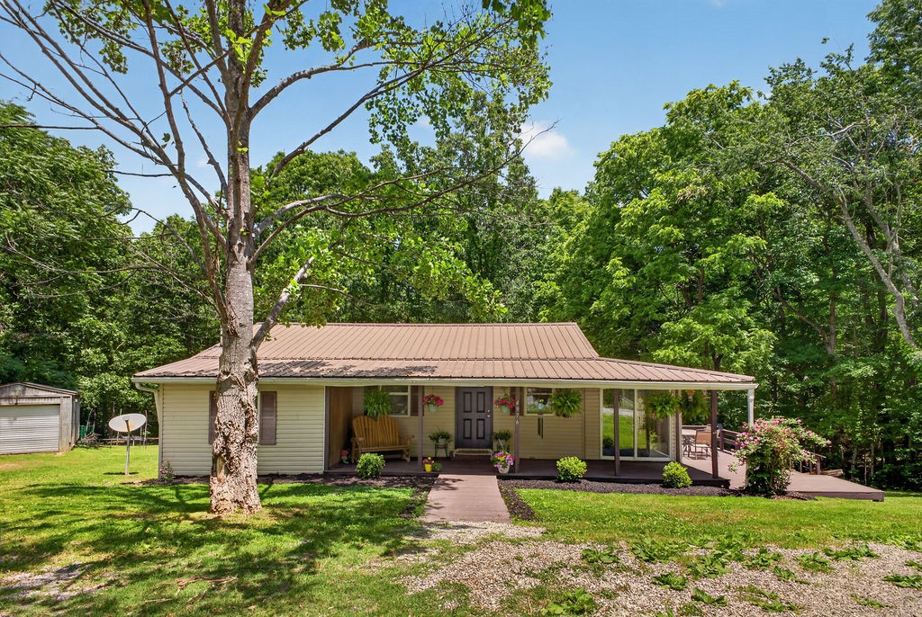 4976 Ridgetop Rd, Hampshire, TN 38461