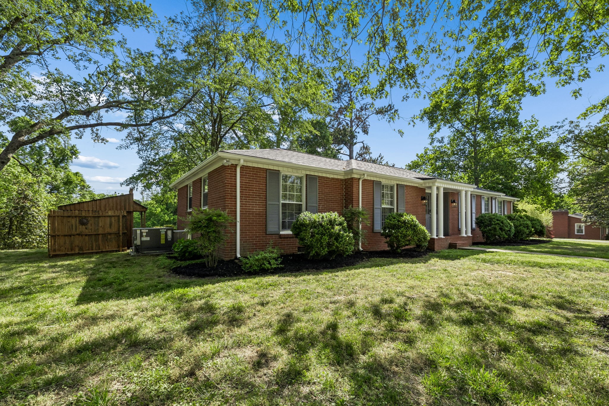 599 Harpeth Pkwy E, Nashville, TN 37221