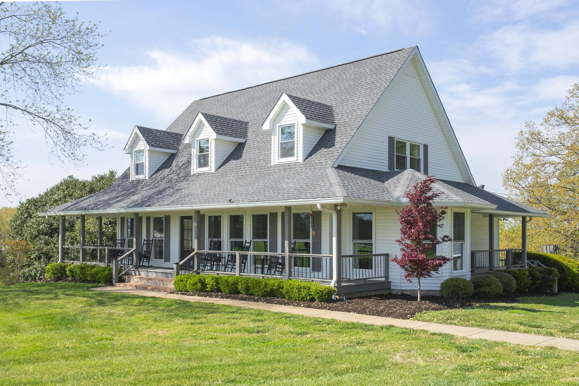 1043 Shelton Rd, Charlotte, TN 37036