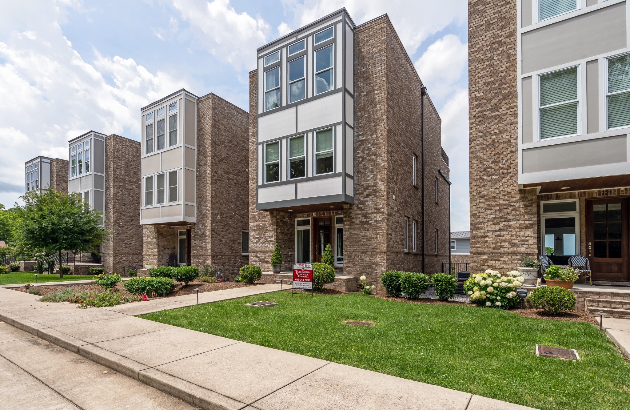 119 Demoss Rd, Nashville, TN 37209