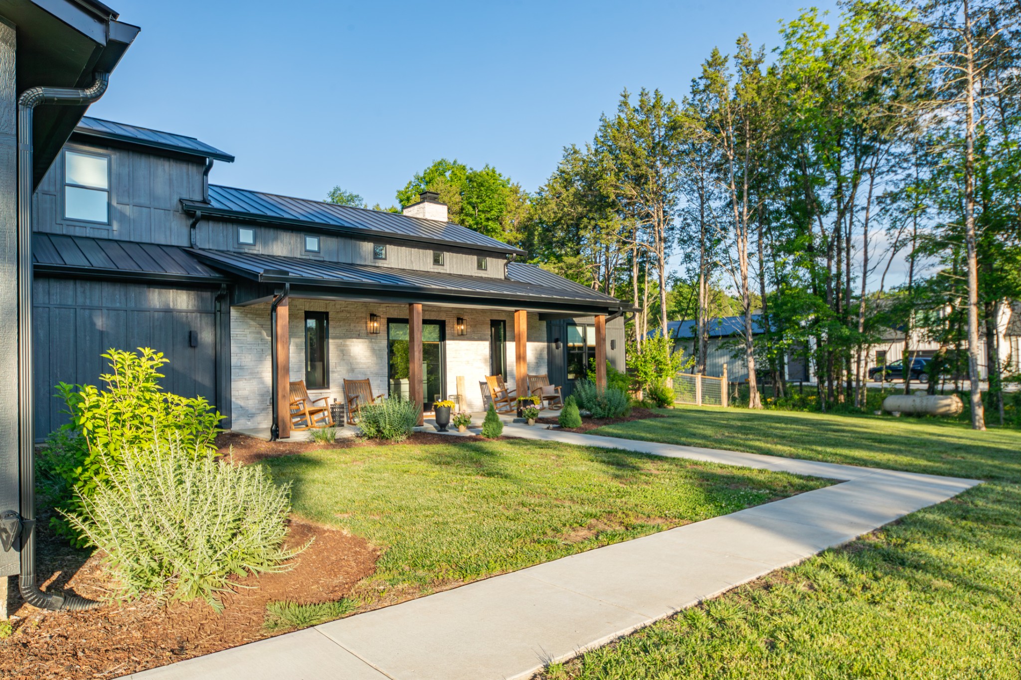 2195 Carpenter Bridge Rd, Columbia, TN 38401