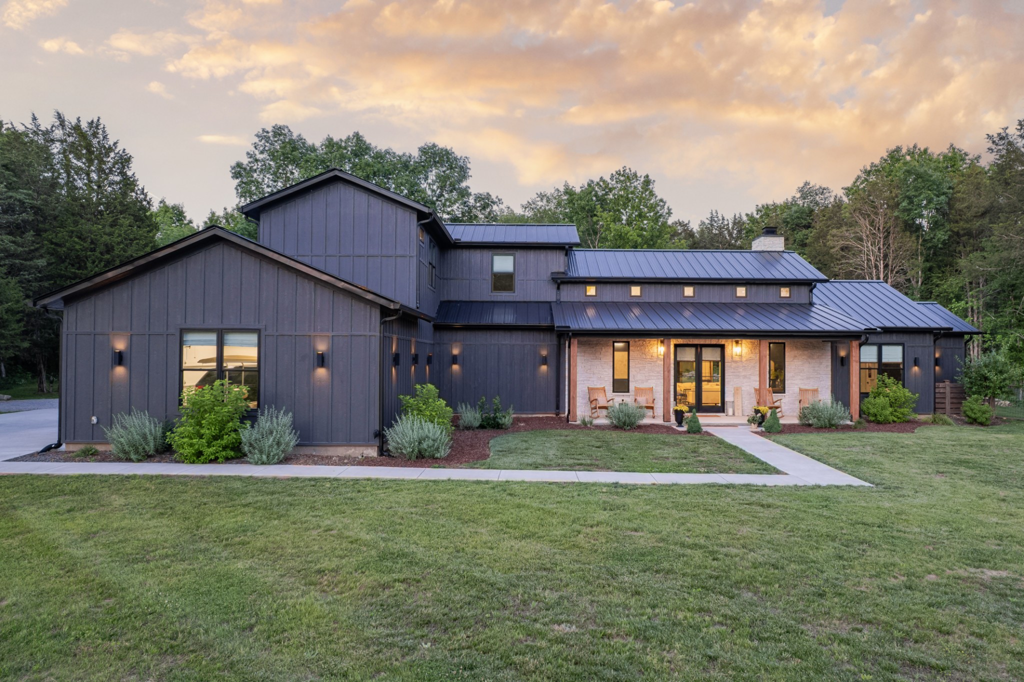 2195 Carpenter Bridge Rd, Columbia, TN 38401