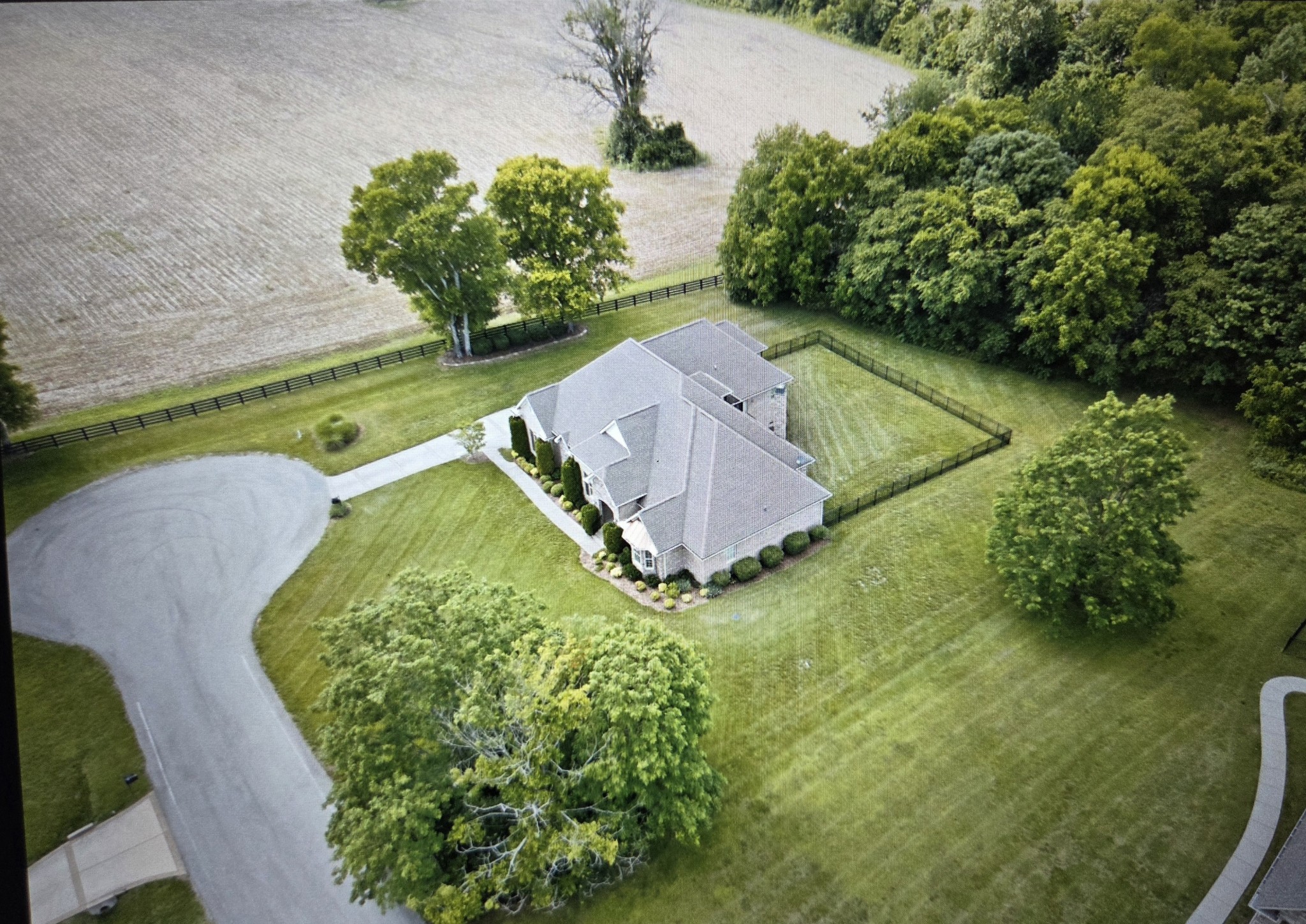 5232 Mead Park Dr, Thompsons Station, TN 37179