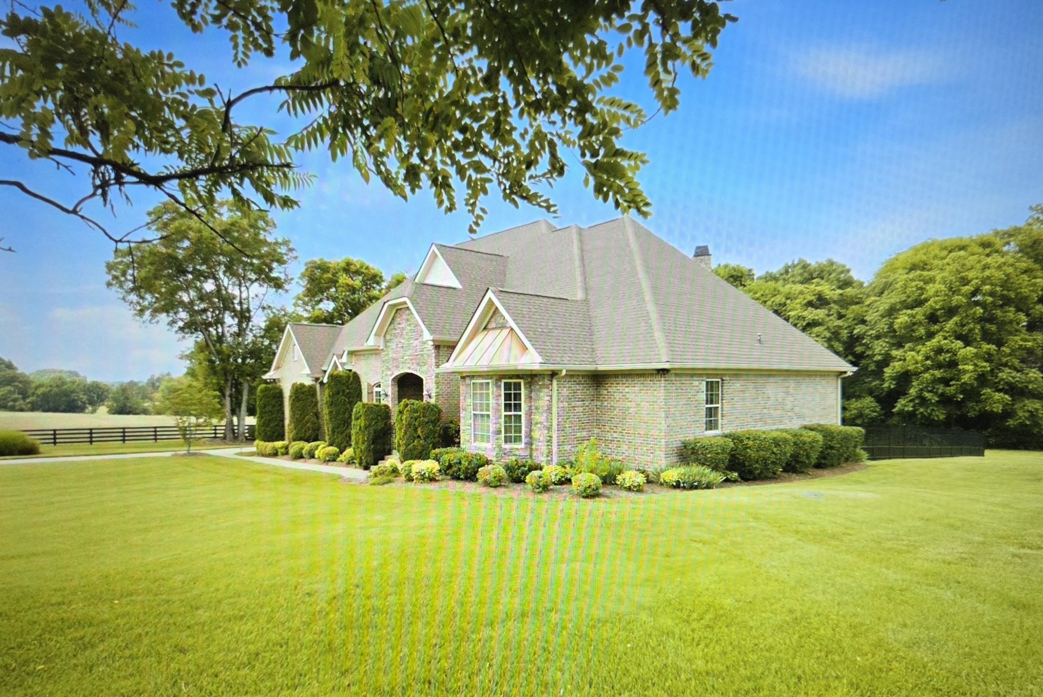 5232 Mead Park Dr, Thompsons Station, TN 37179