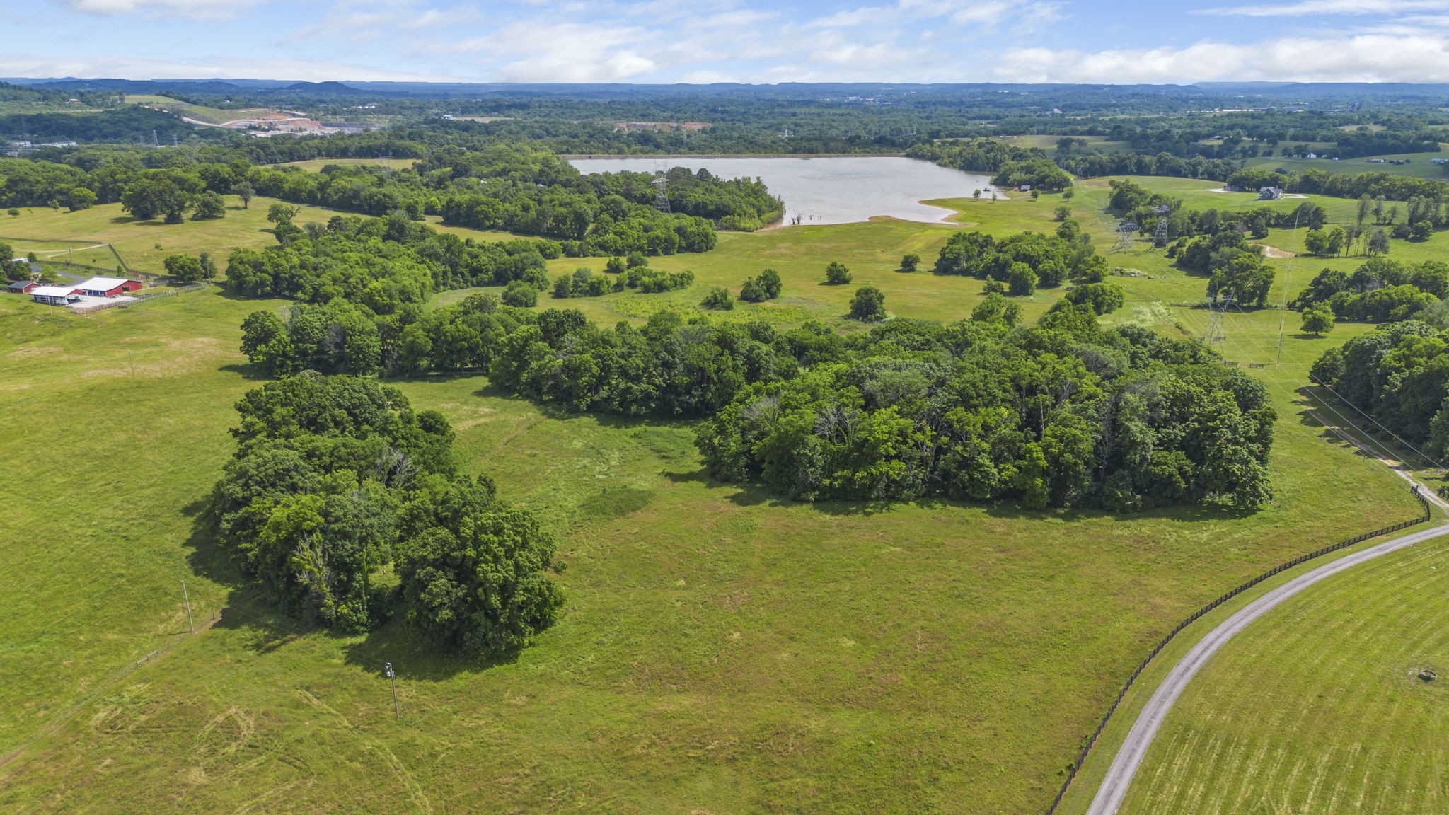 0 Darks Mill Rd, Columbia, TN 38401