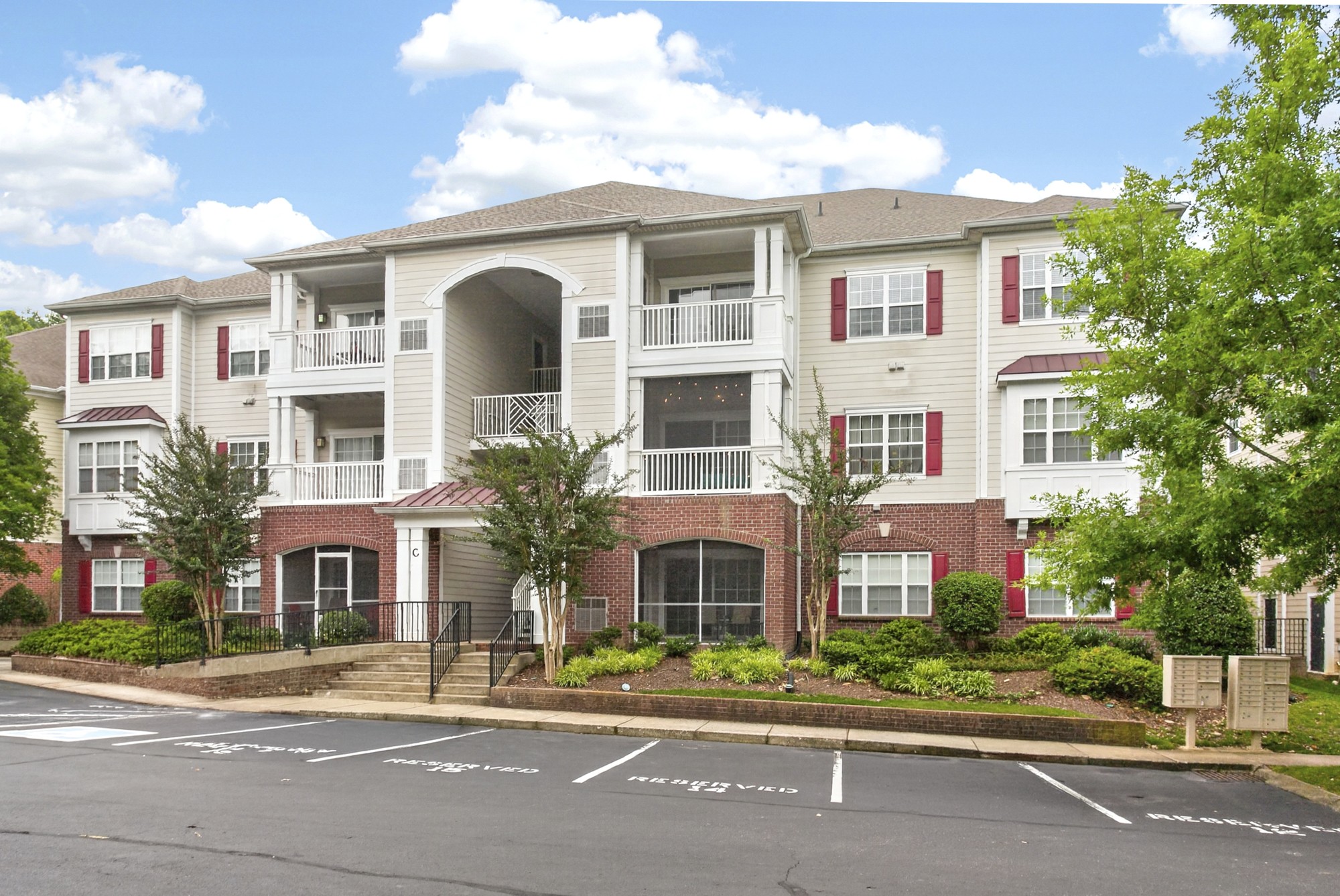 4846 Bevendean Dr #11, Nashville, TN 37211