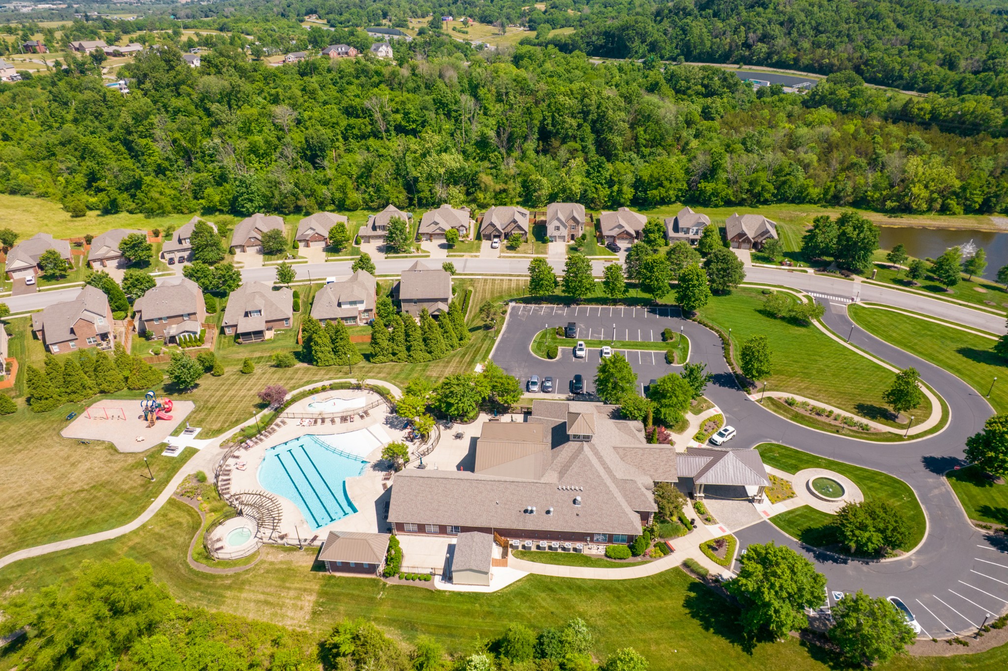 867 Meadowcrest Way, Lebanon, TN 37090