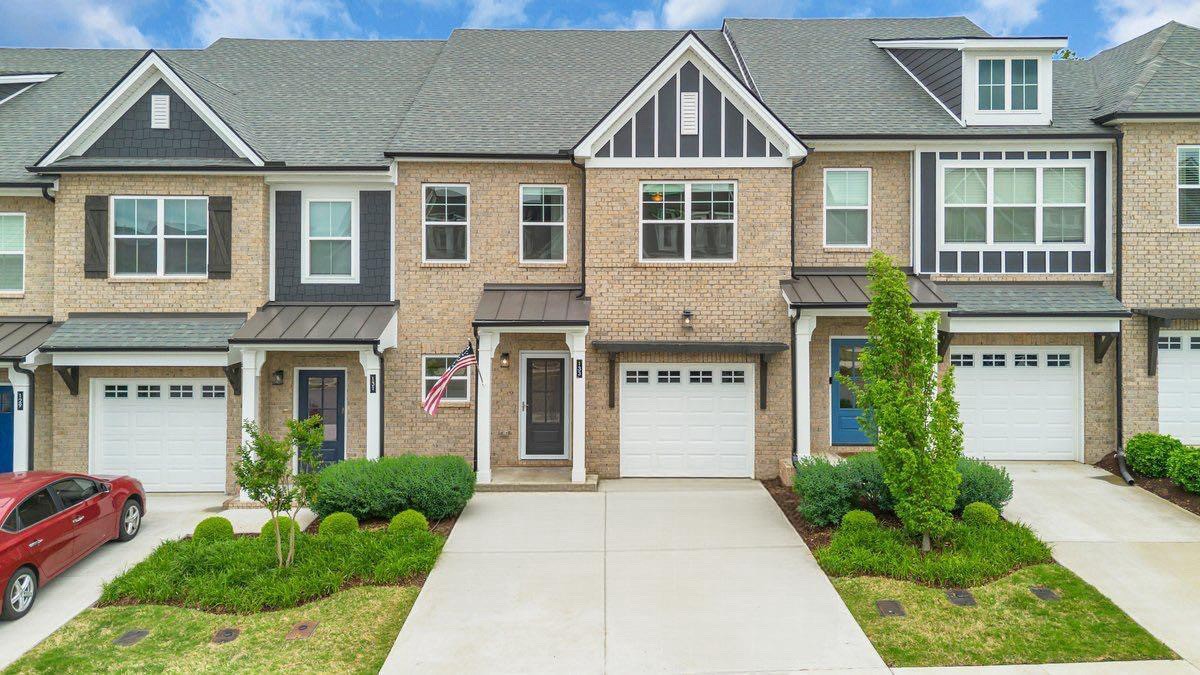 133 Dameron Pvt Dr, Hendersonville, TN 37075