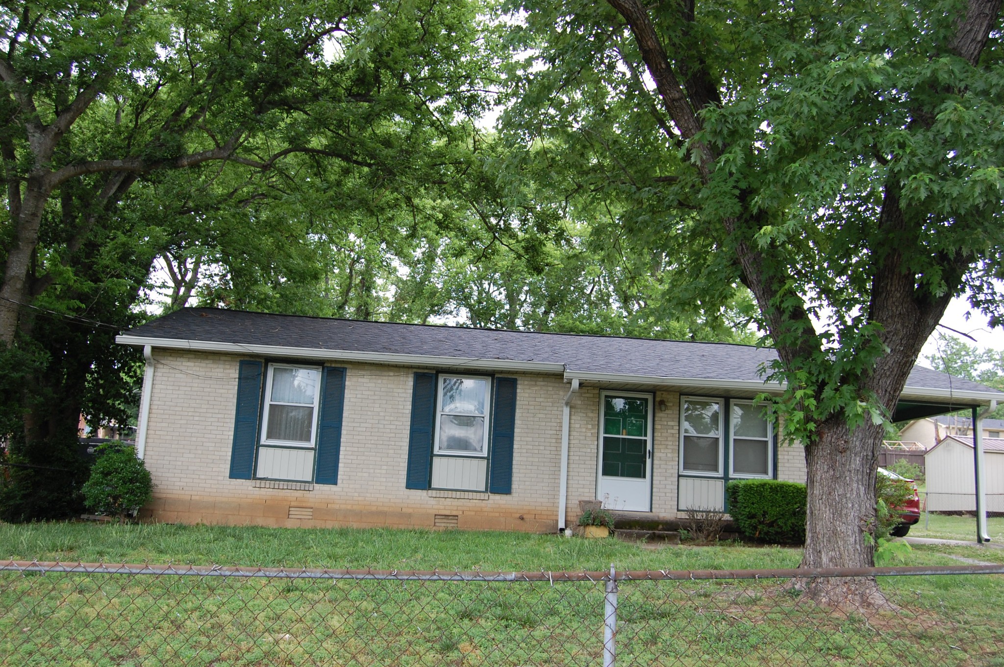 220 Cherry Dr, Franklin, TN 37064