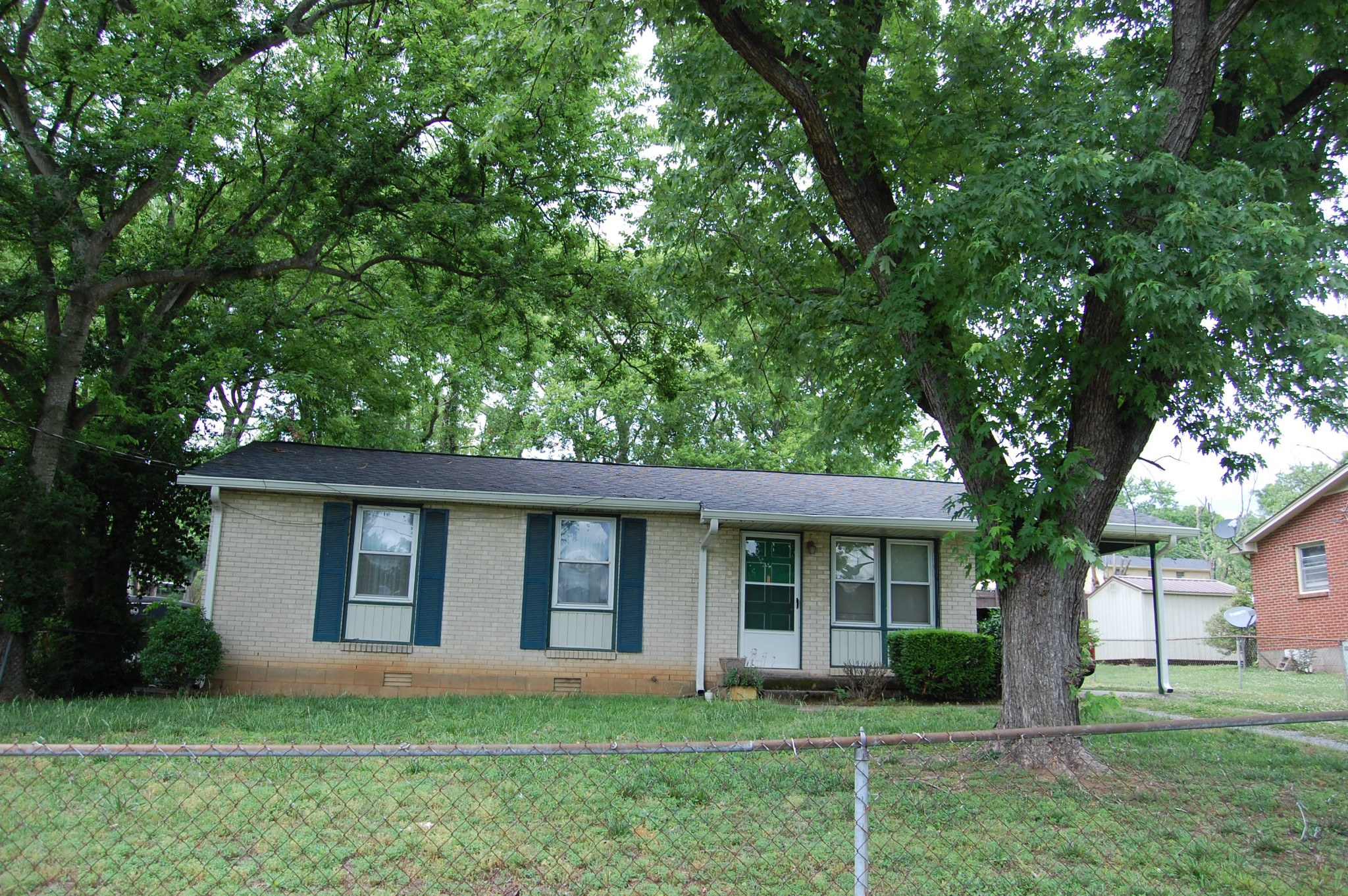 220 Cherry Dr, Franklin, TN 37064