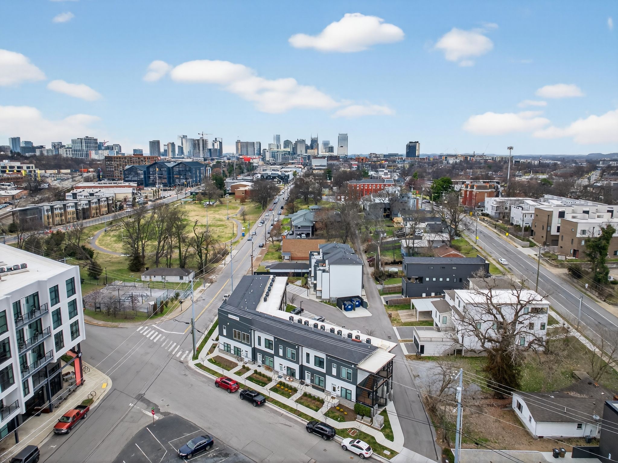1272 3rd Ave S #207, Nashville, TN 37210