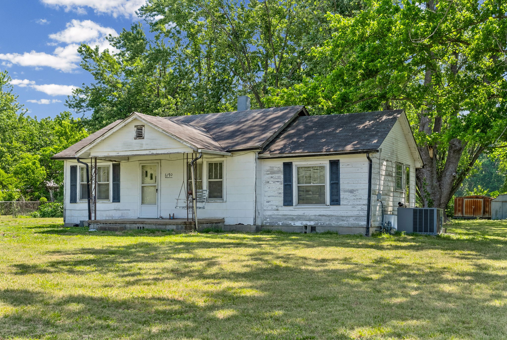 6190 Eatons Creek Rd, Joelton, TN 37080