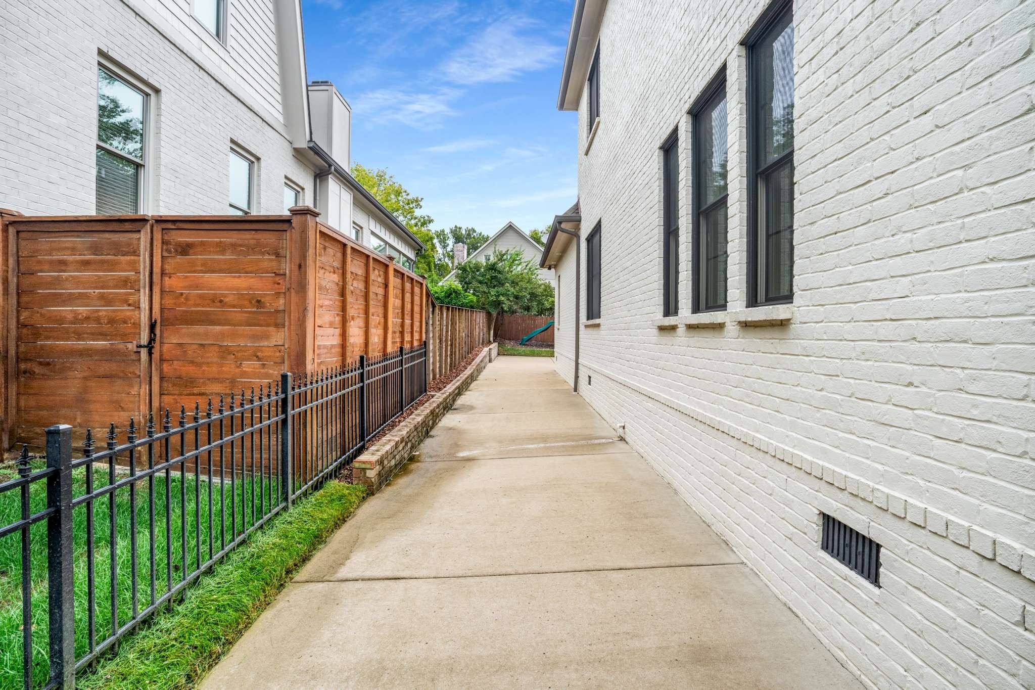 1110B Biltmore Dr, Nashville, TN 37204