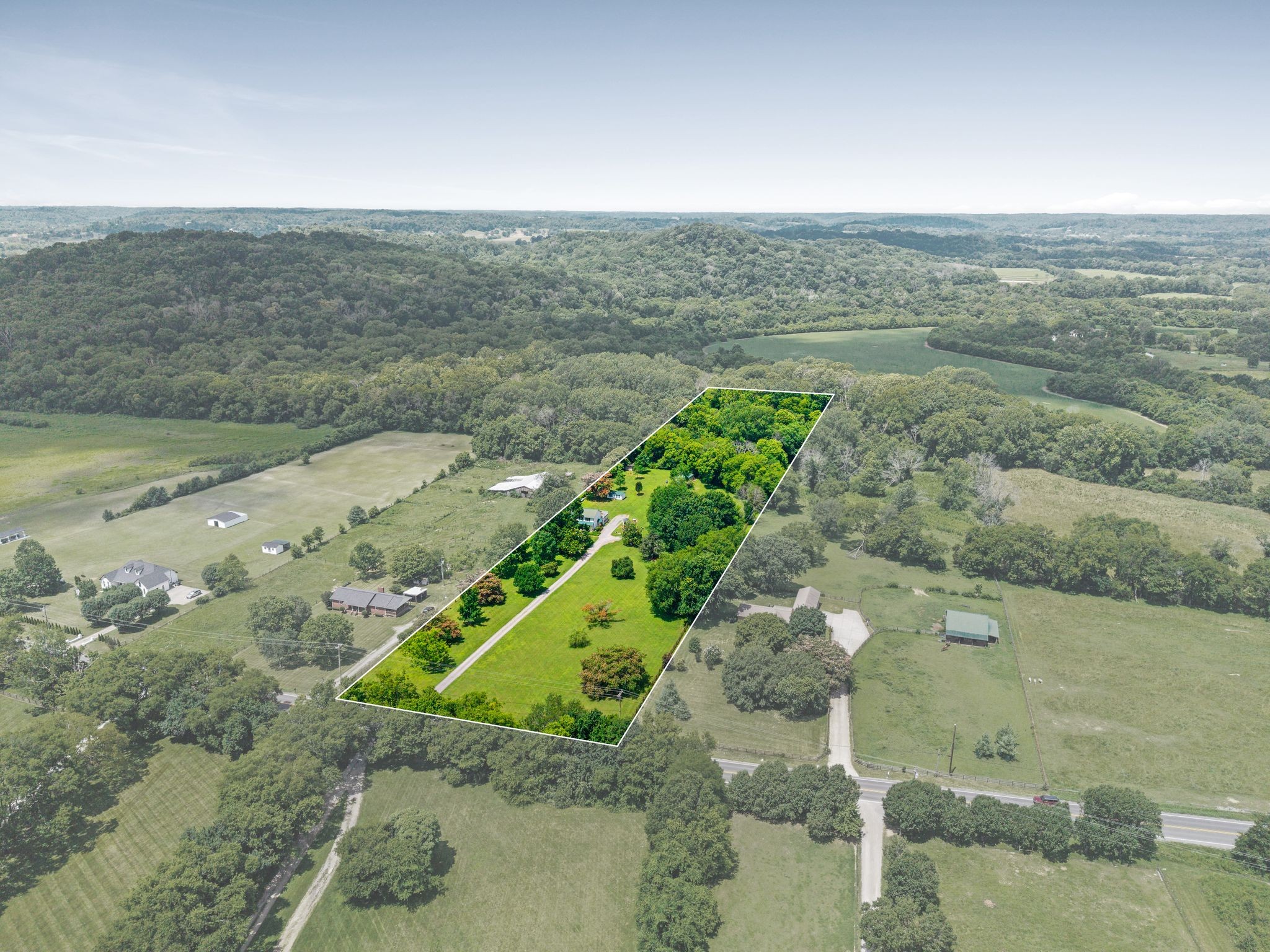 2097 Carters Creek Pike, Franklin, TN 37064