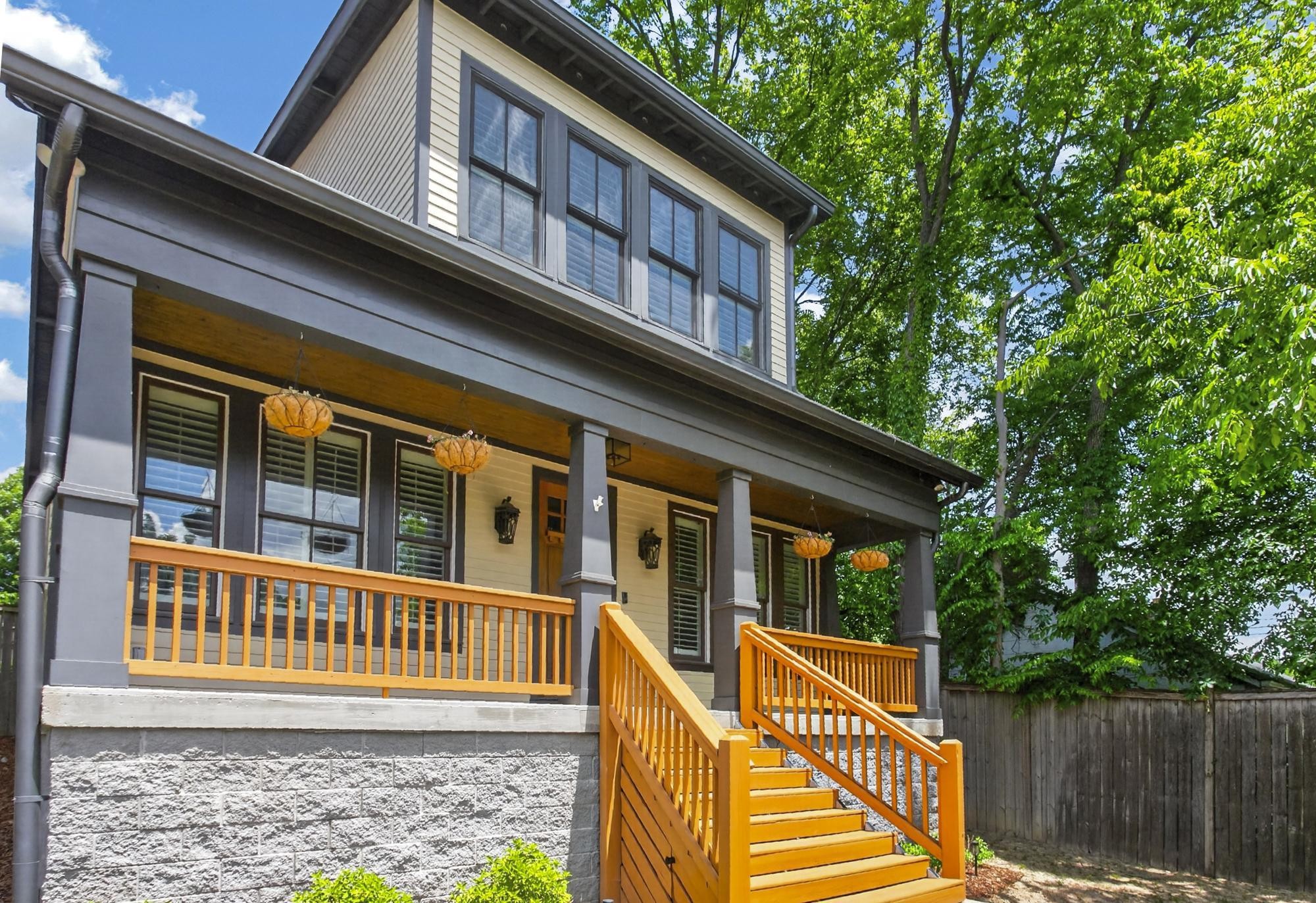 1315 Lillian St, Nashville, TN 37206