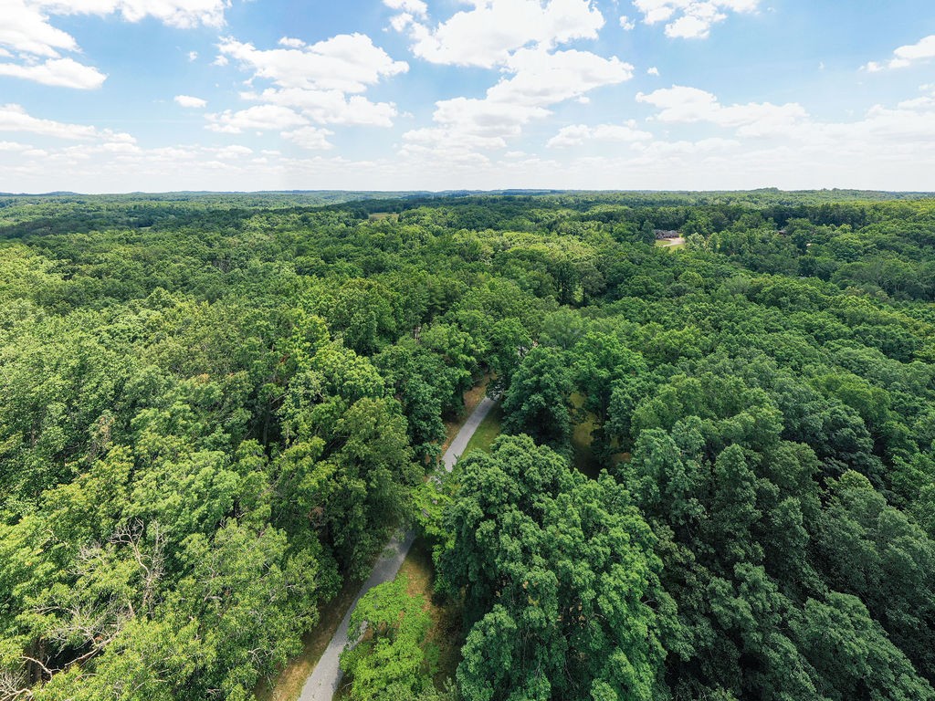 1022 Alameda Dr, Portland, TN 37148