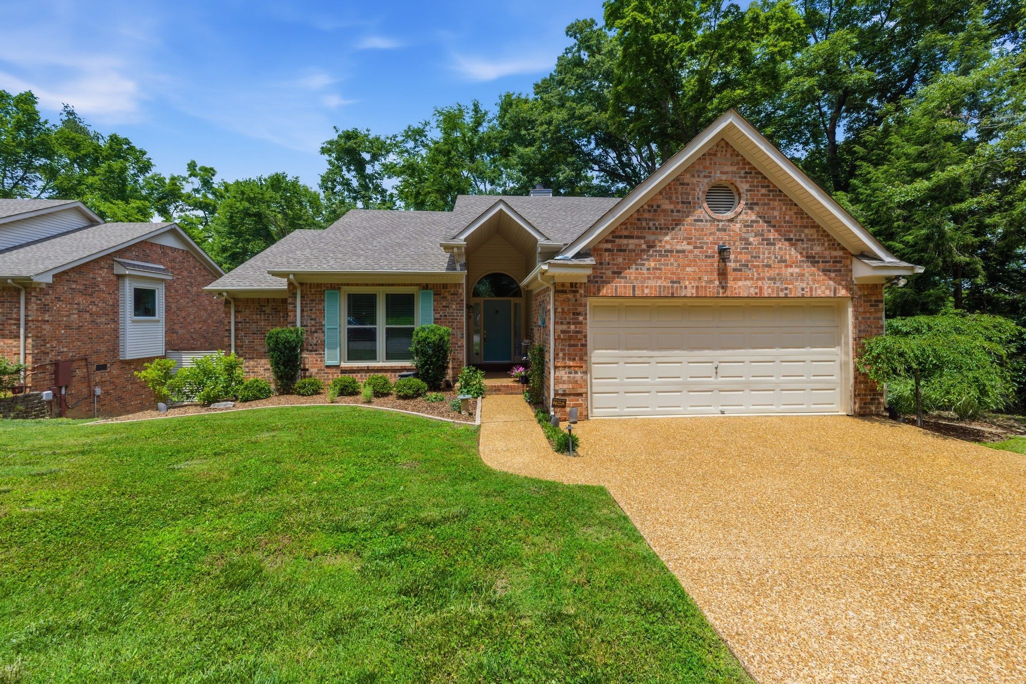 105 Stoneway Close, Nashville, TN 37209
