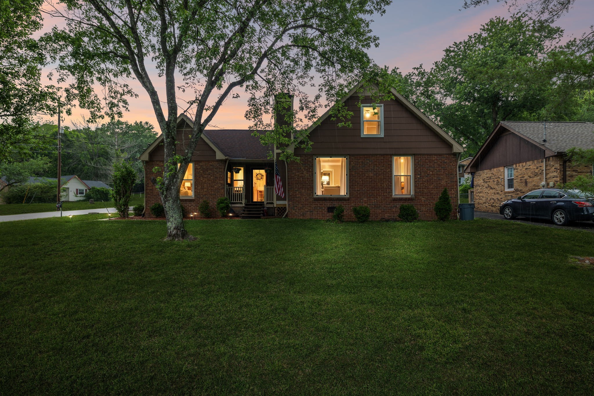 4916 Shadowlawn Dr, Hermitage, TN 37076