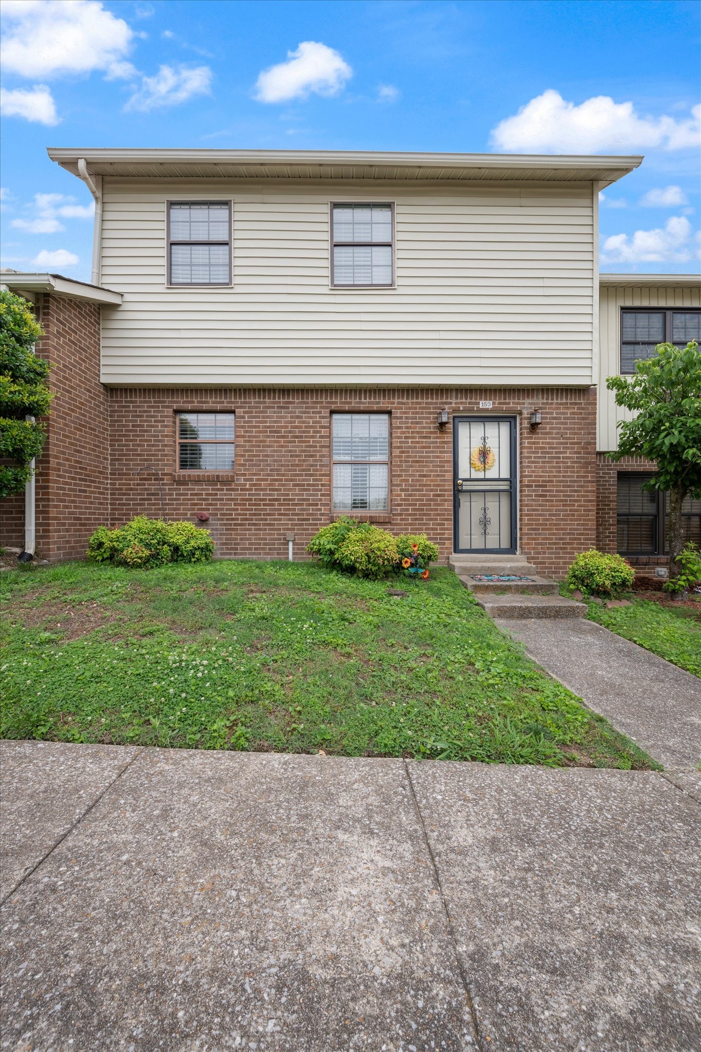 150 Heritage Trace Dr, Madison, TN 37115