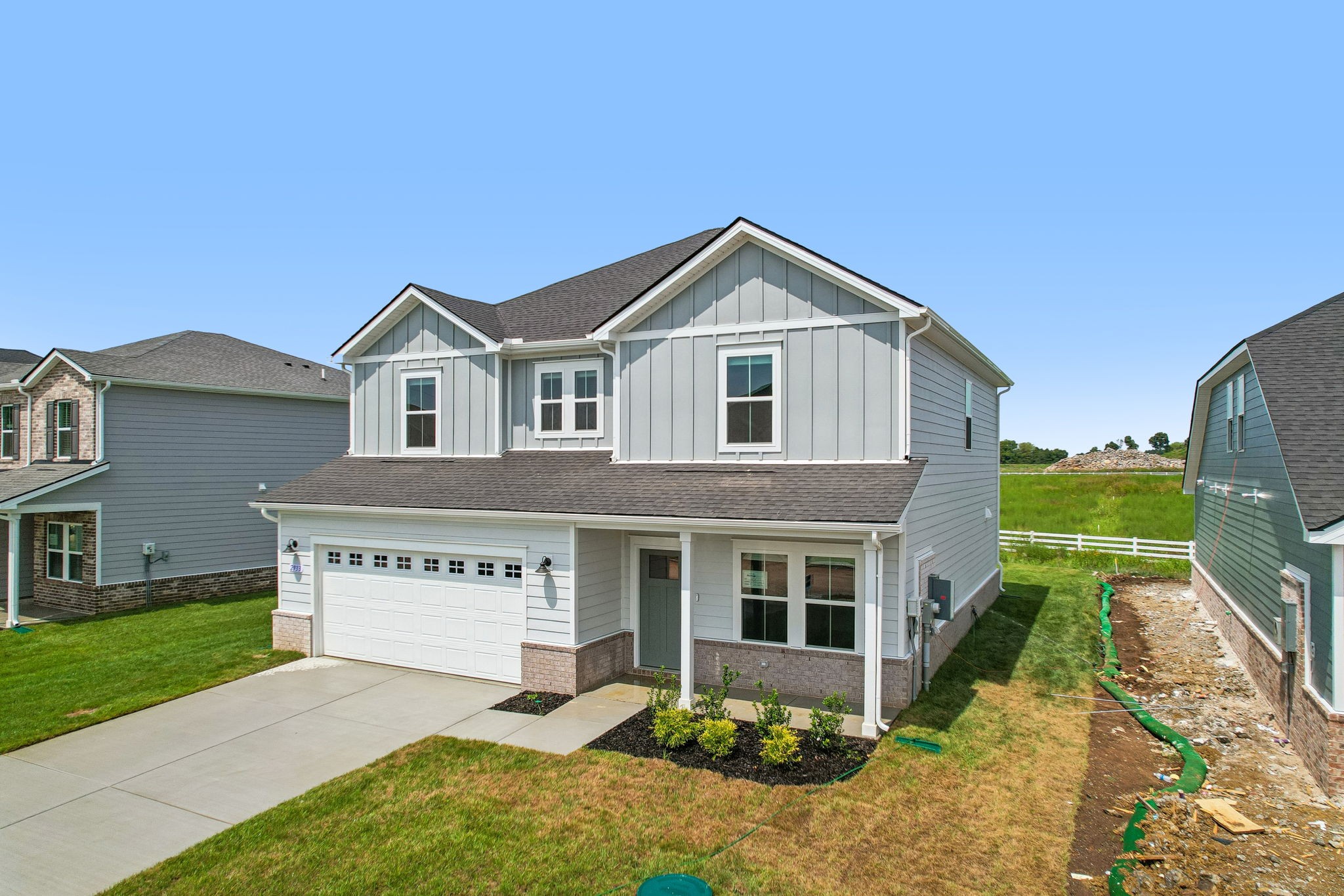 2933 Citrine Dr, Murfreesboro, TN 37127