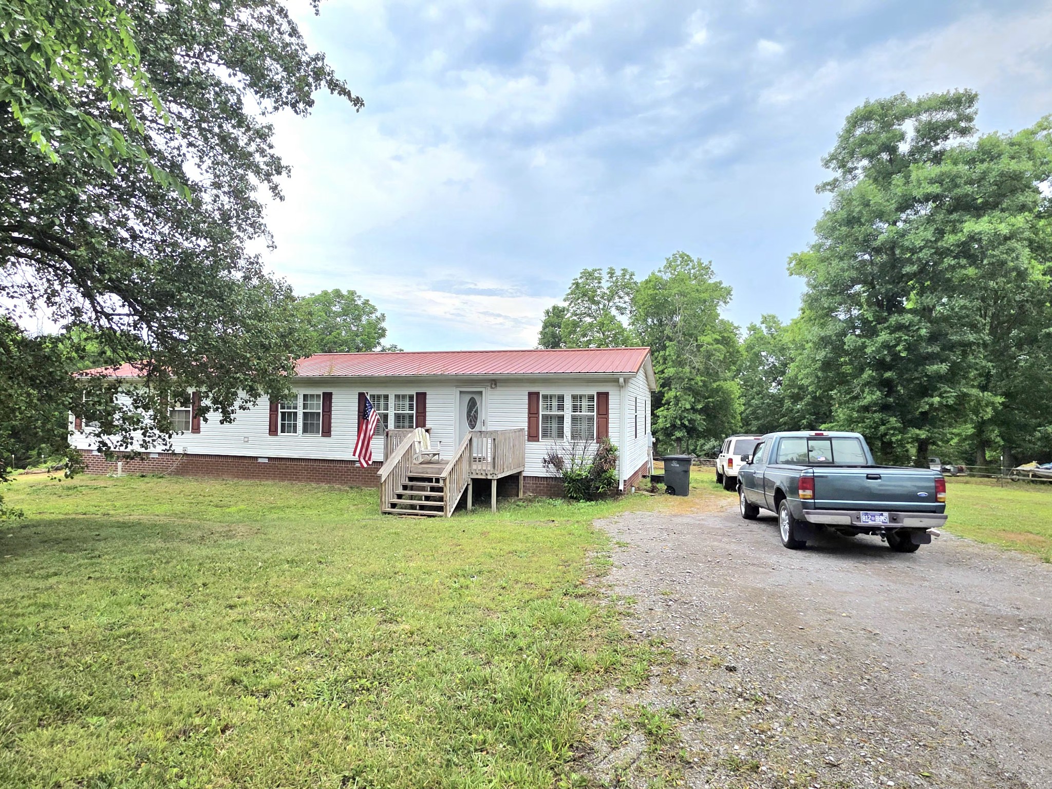 579 Canoe Branch Rd, Lebanon, TN 37087