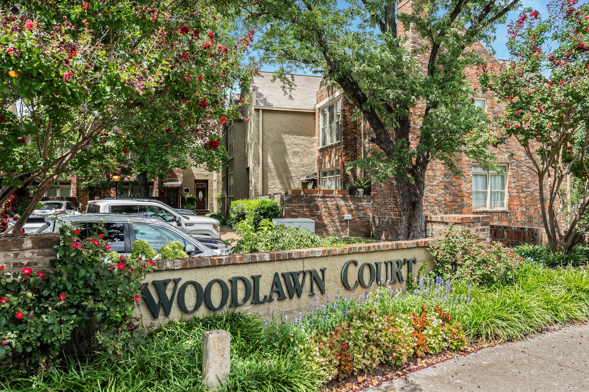 2828 Woodlawn Dr, Nashville, TN 37215